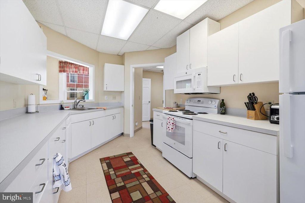 Photo of 38 Cherry Grove Rd, MIDDLEBROOK, VA 24459 (MLS # VAAG2002824)