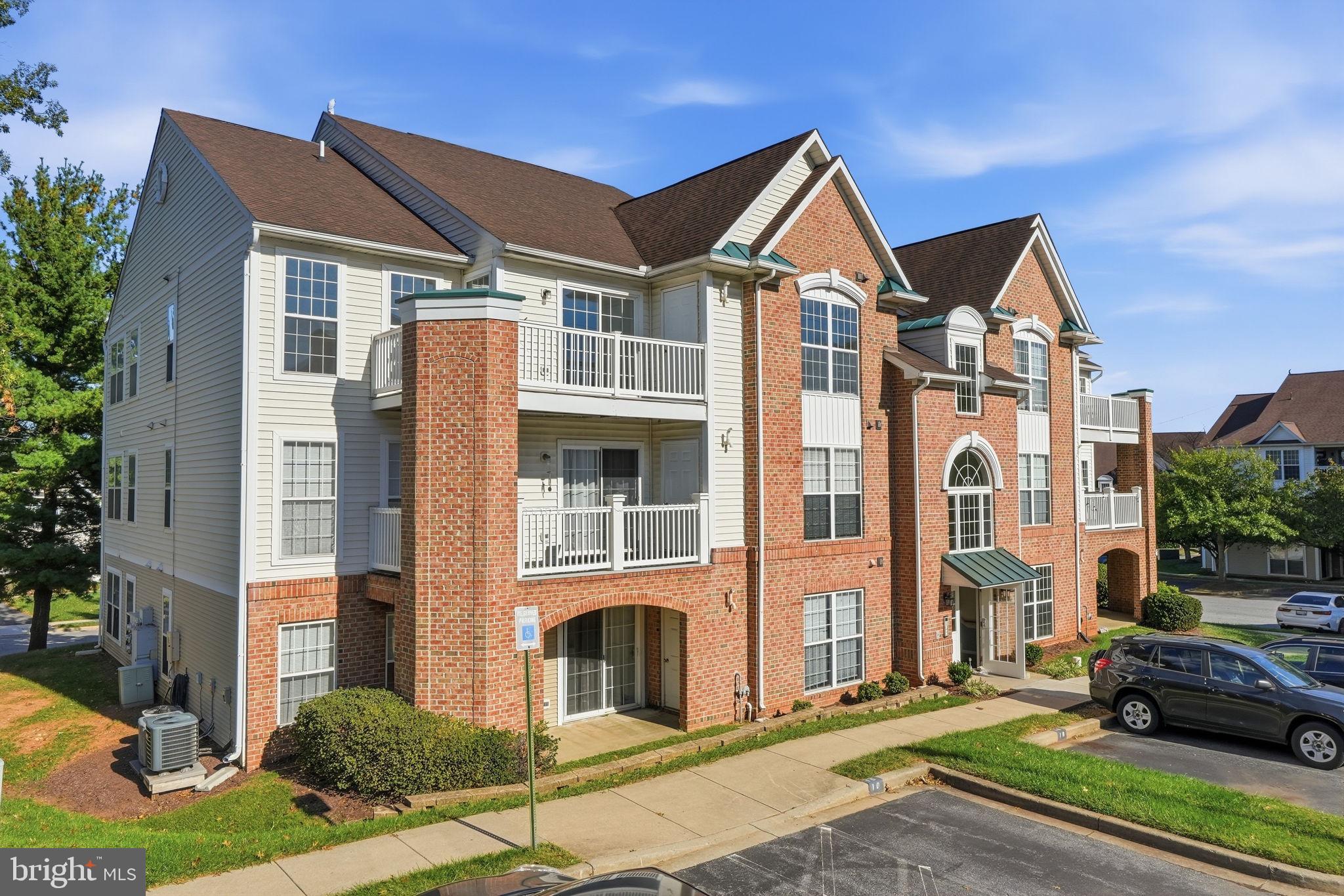 2103 WAYSIDE DRIVE 3A