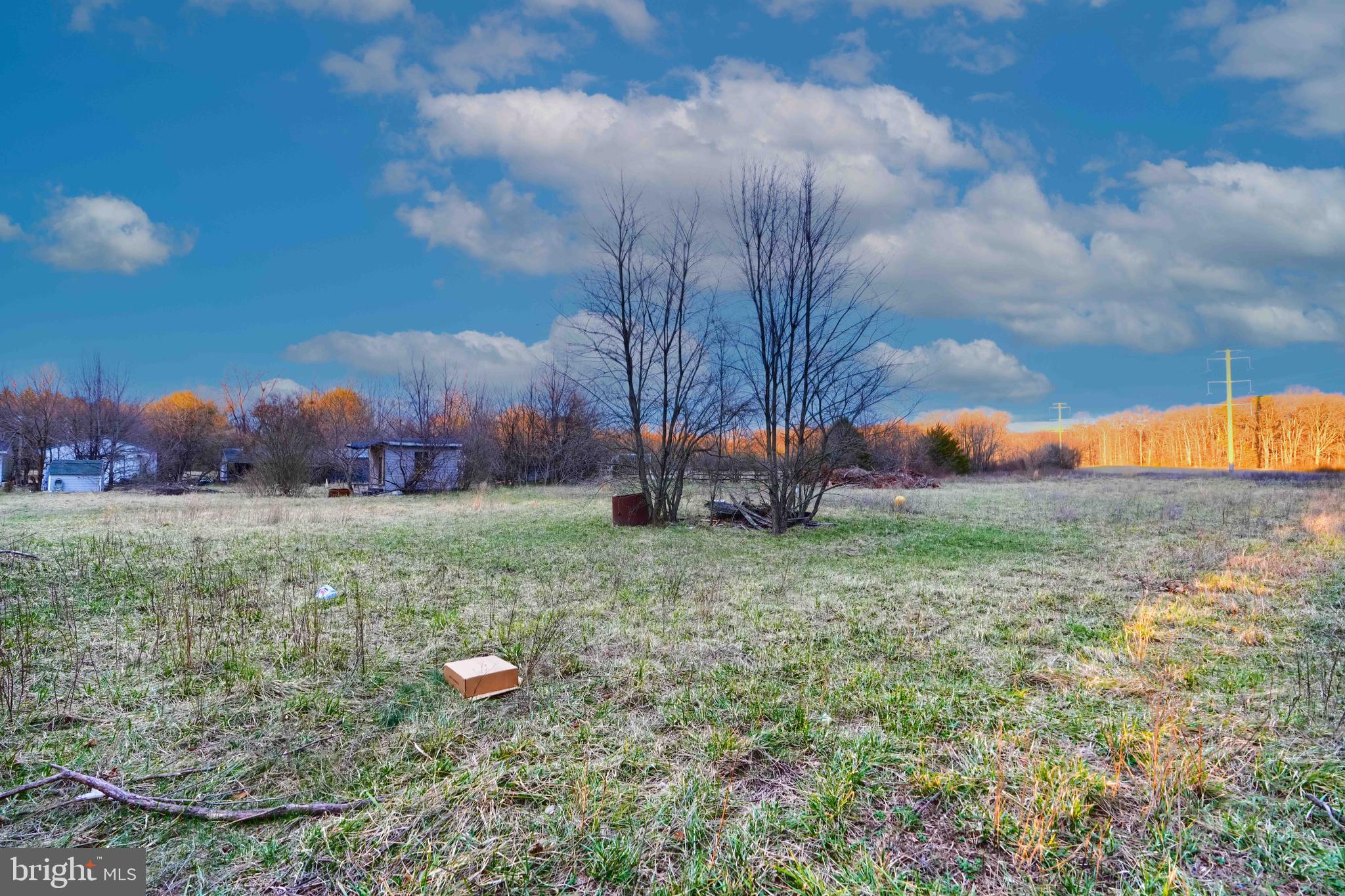 N PONDTOWN - Residential