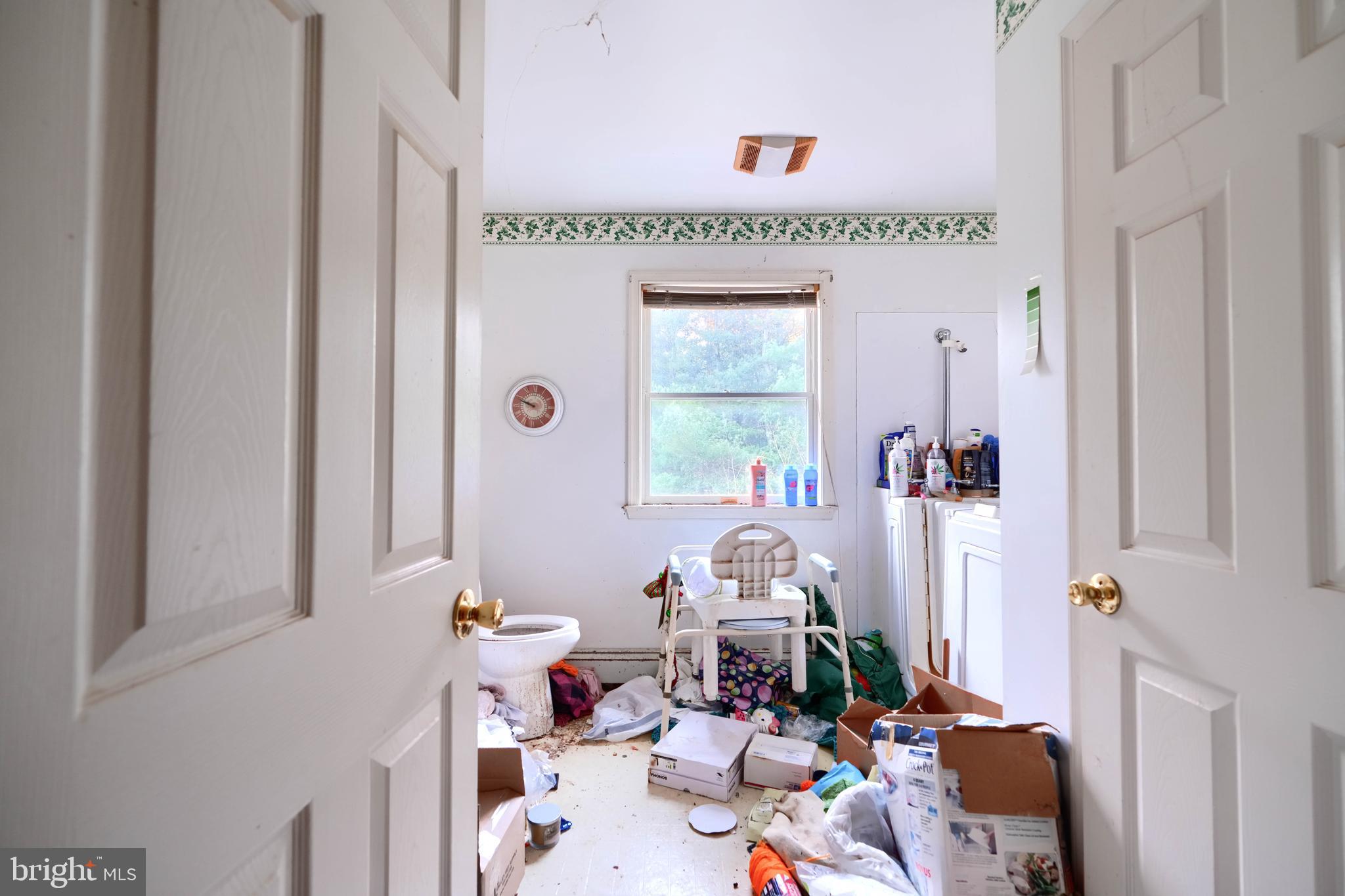 N PONDTOWN - Residential