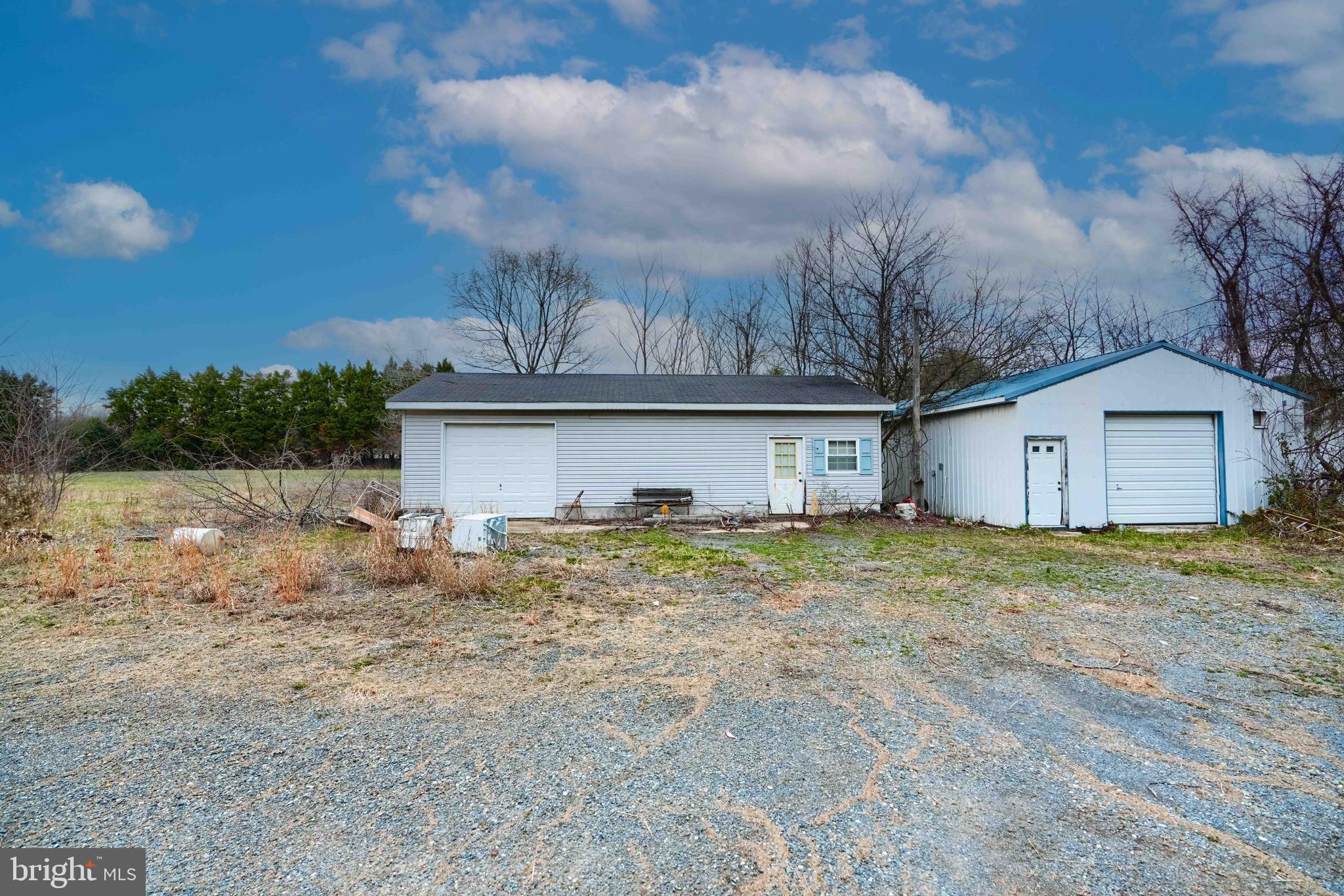 N PONDTOWN - Residential