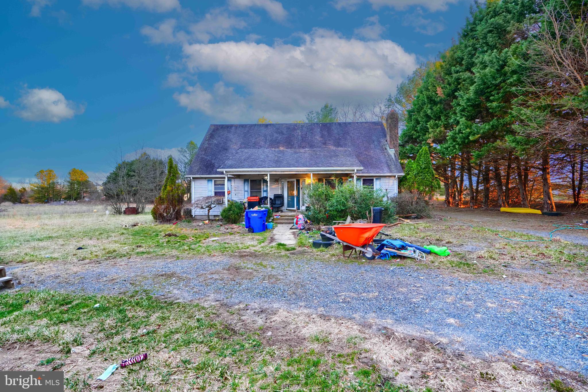 N PONDTOWN - Residential