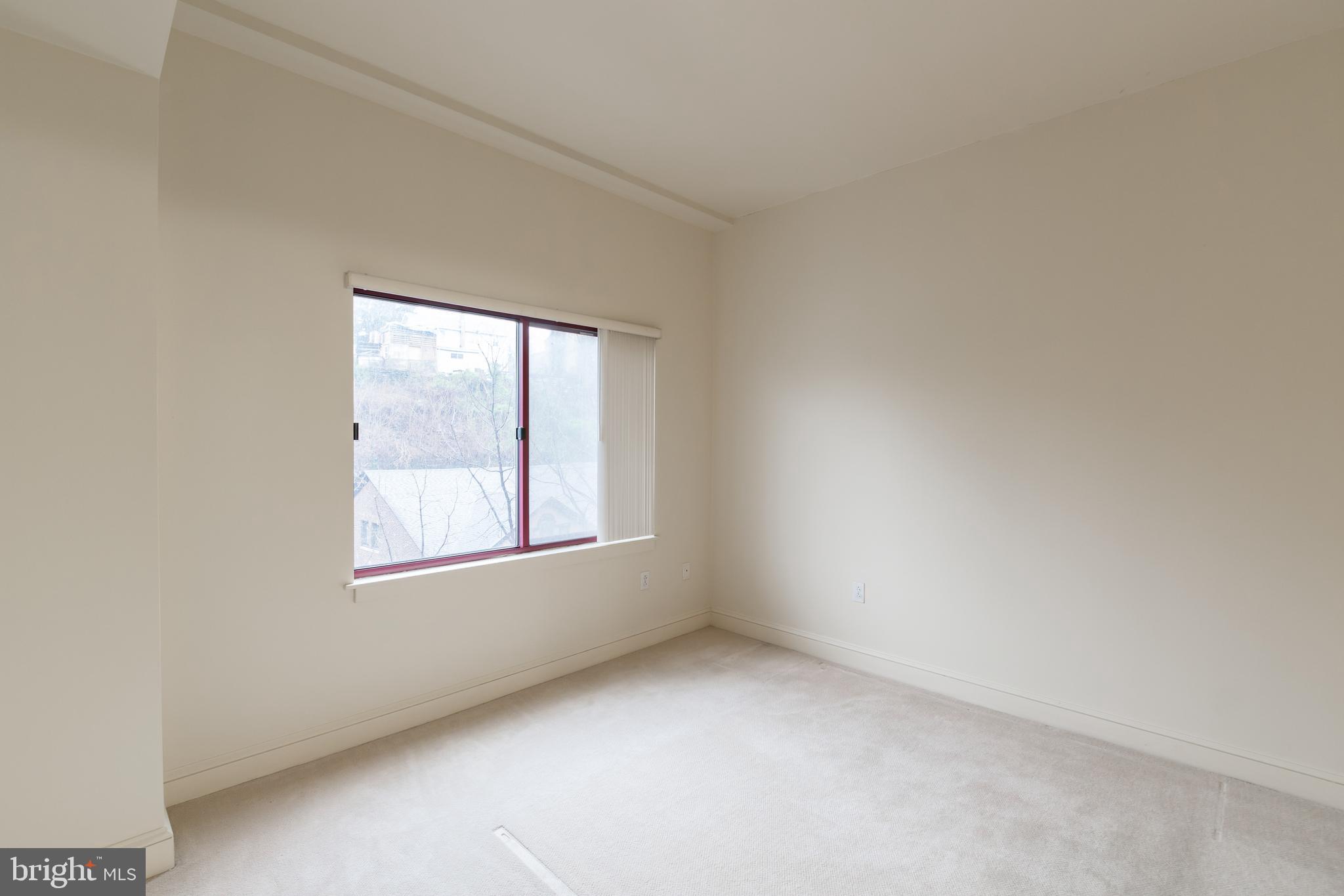 MANAYUNK - Residential Lease