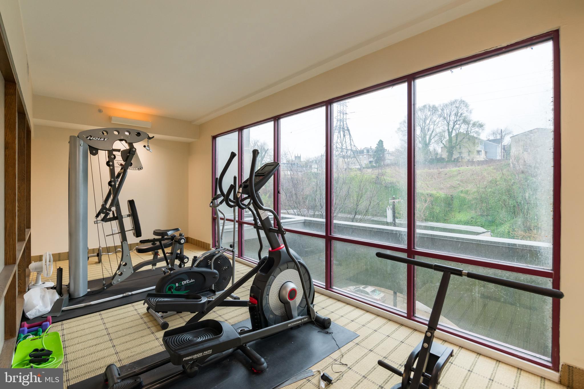 MANAYUNK - Residential Lease