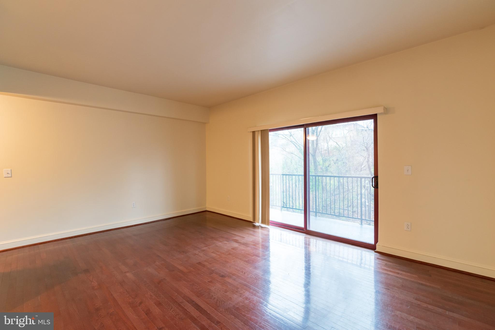 MANAYUNK - Residential Lease