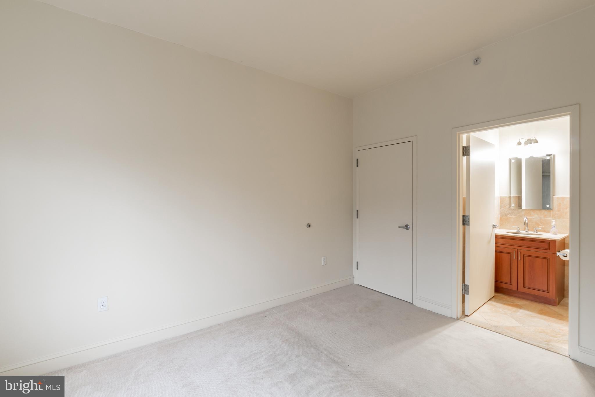 MANAYUNK - Residential Lease