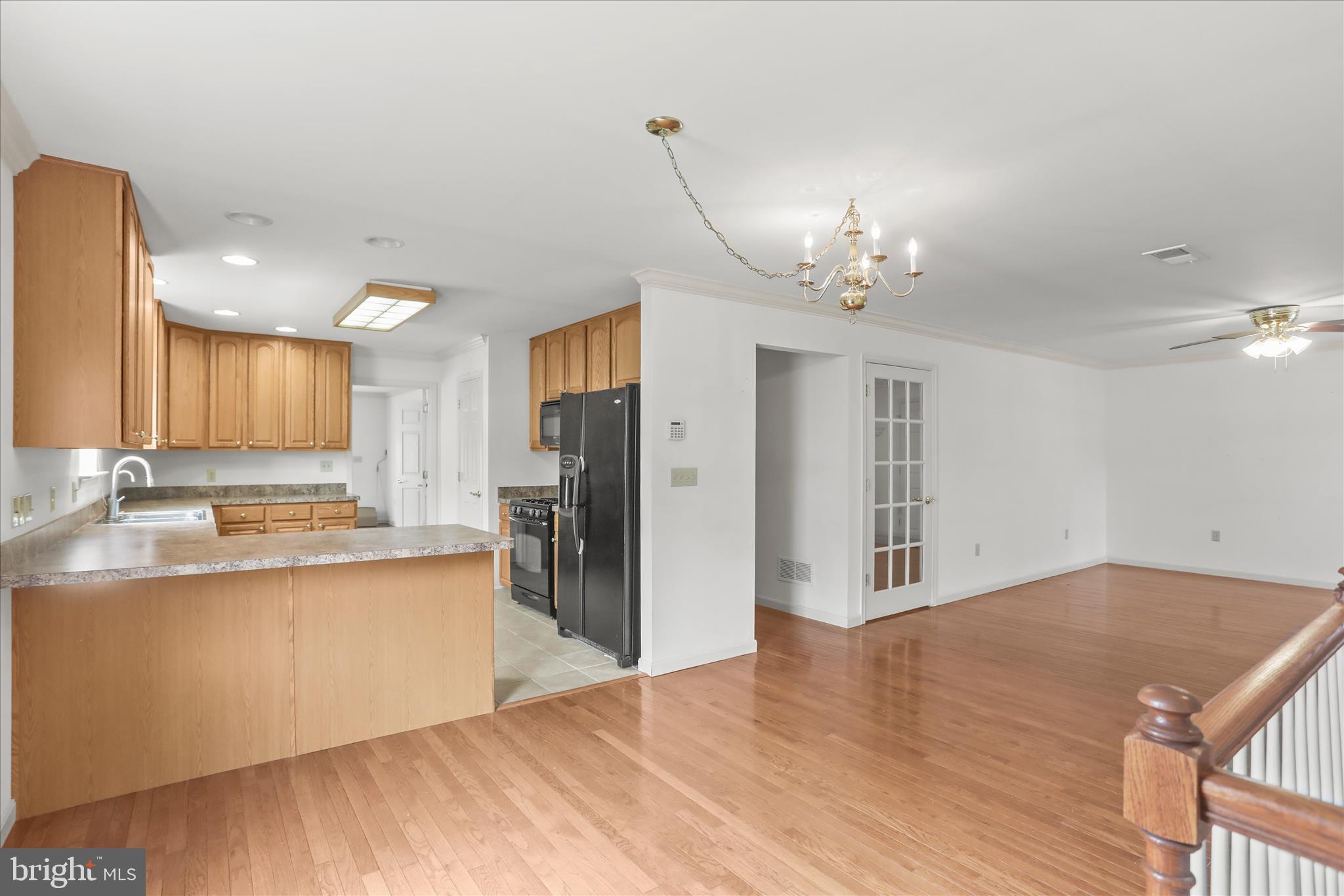EQUINE MEADOWS - Residential