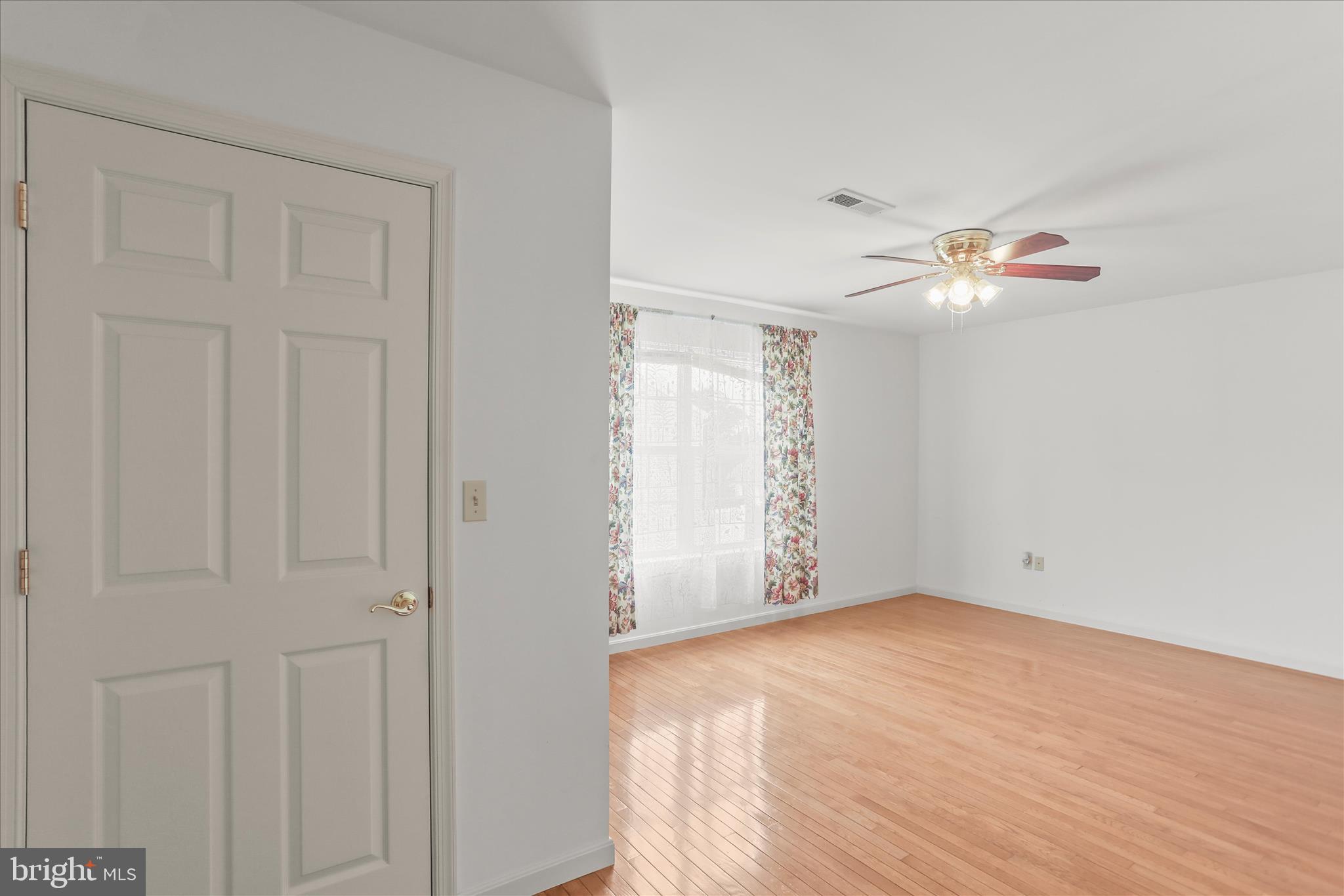 EQUINE MEADOWS - Residential