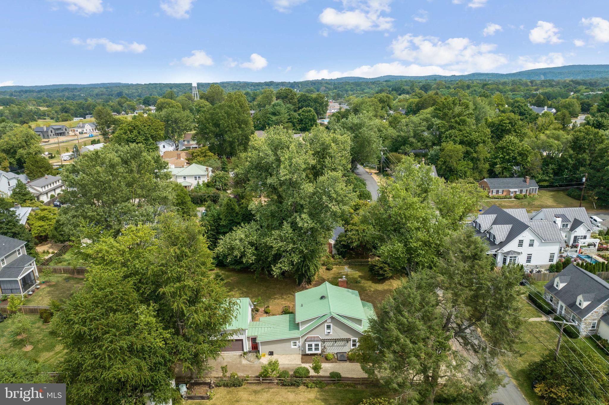 RIDGEVIEW - Residential