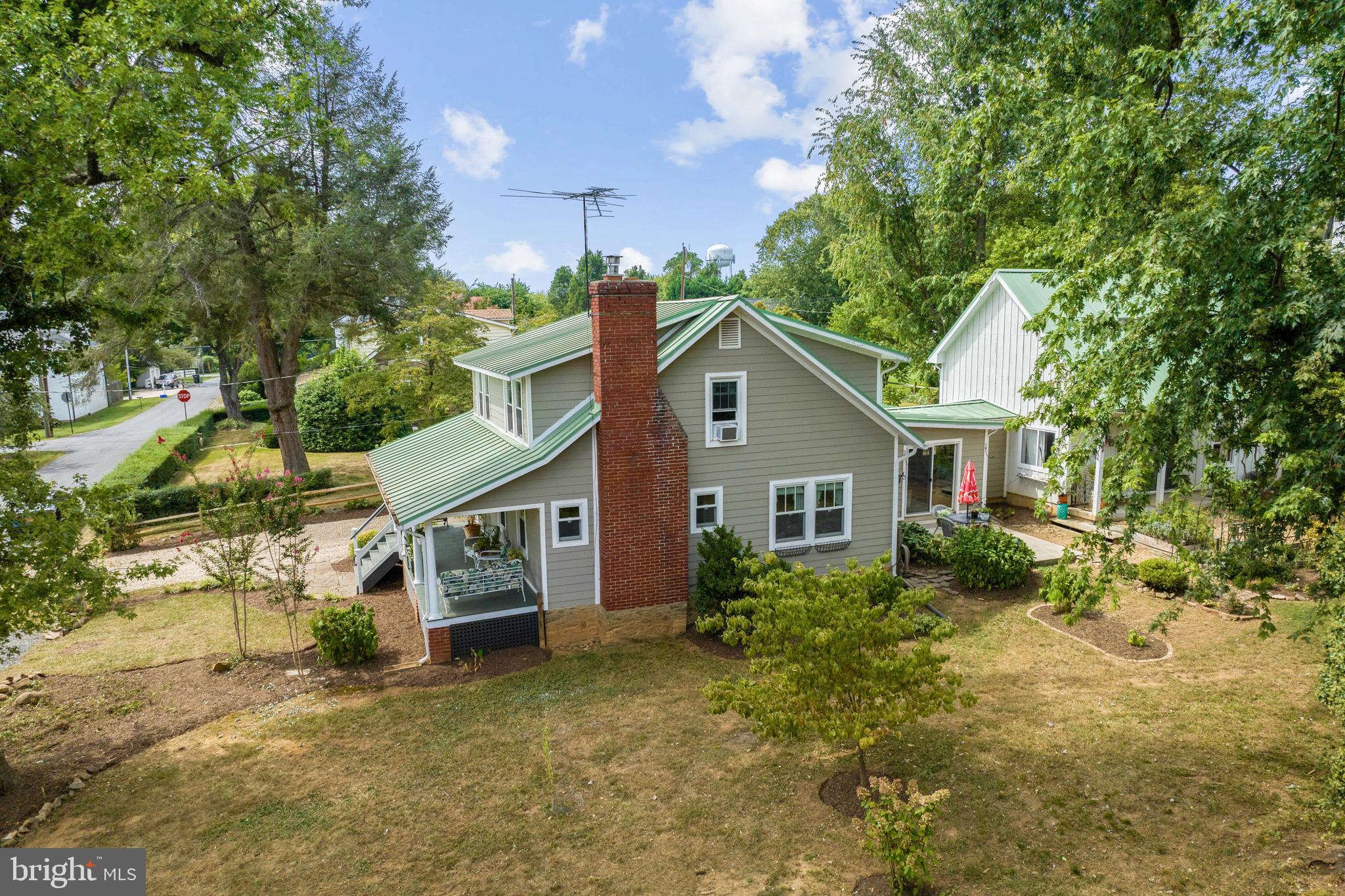 RIDGEVIEW - Residential