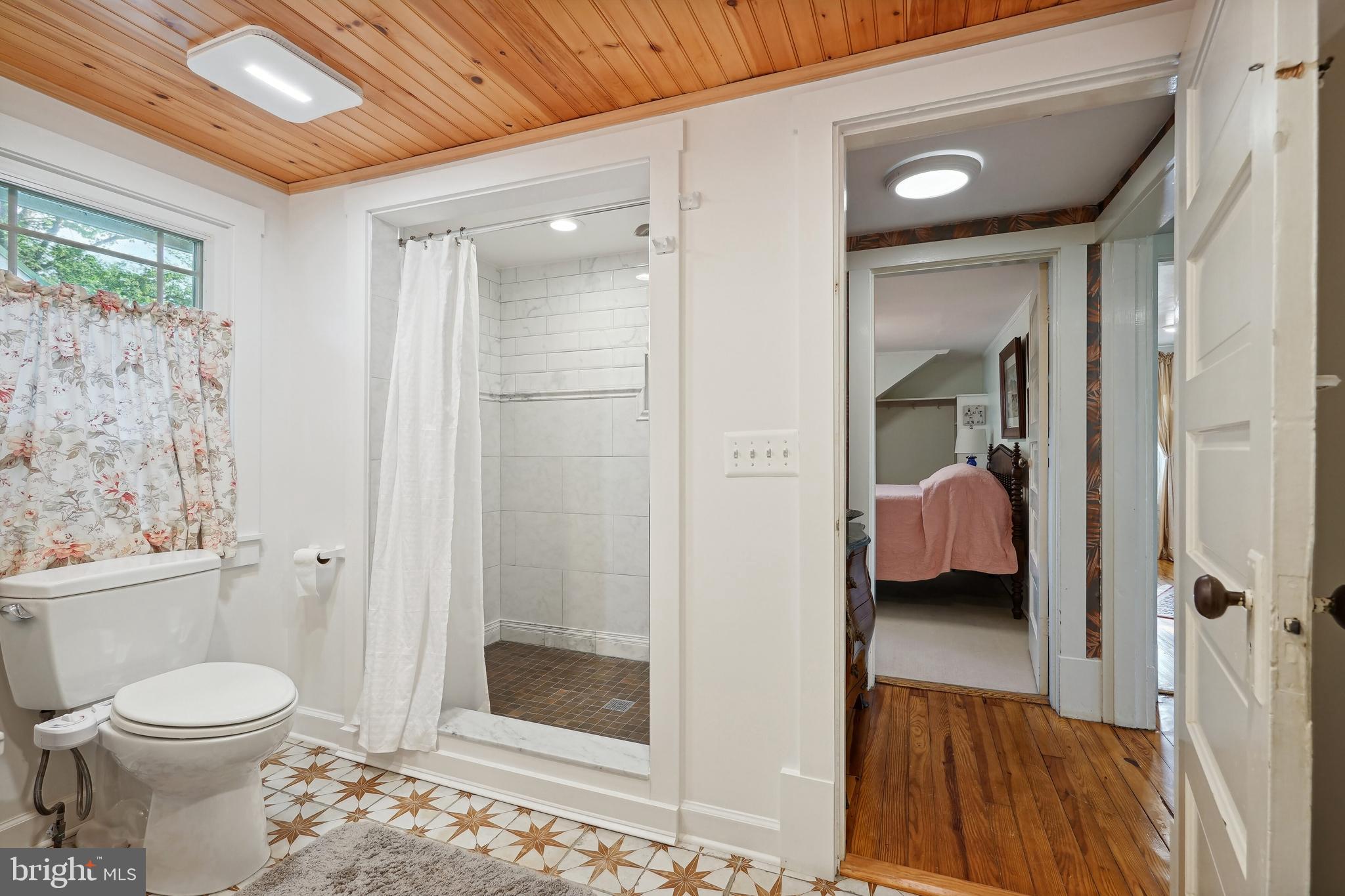 RIDGEVIEW - Residential