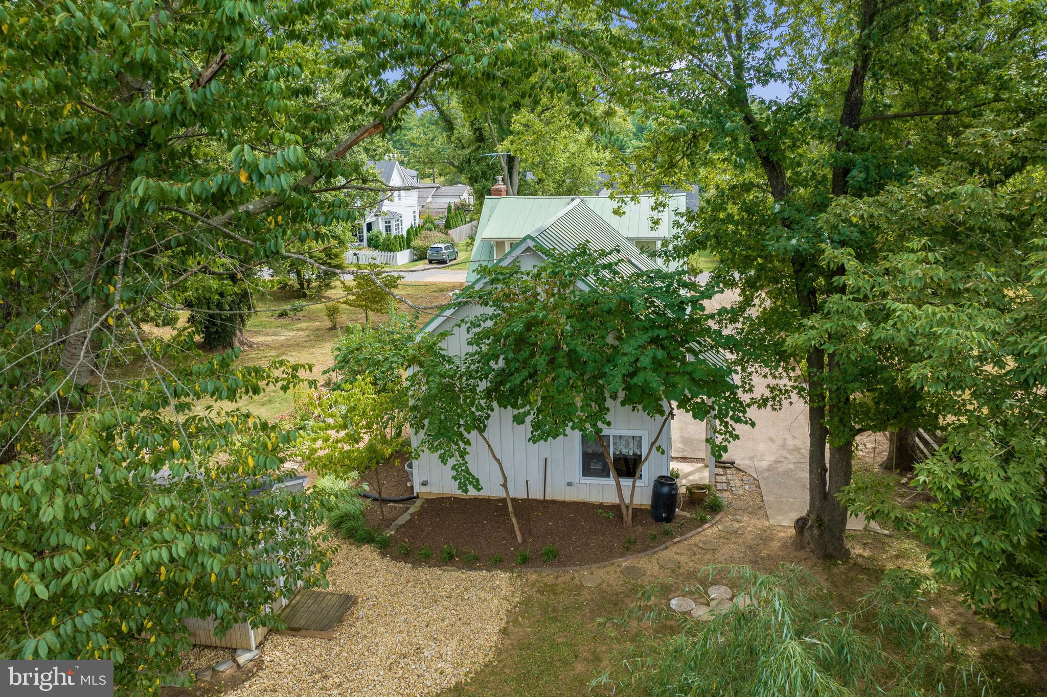 RIDGEVIEW - Residential