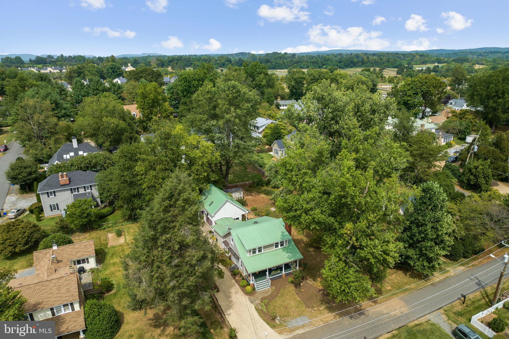 RIDGEVIEW - Residential