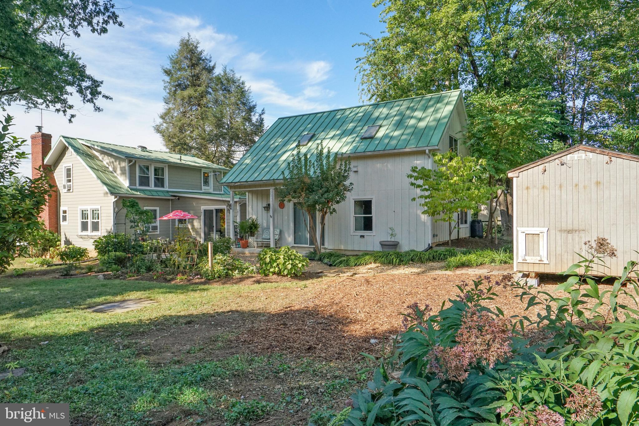 RIDGEVIEW - Residential