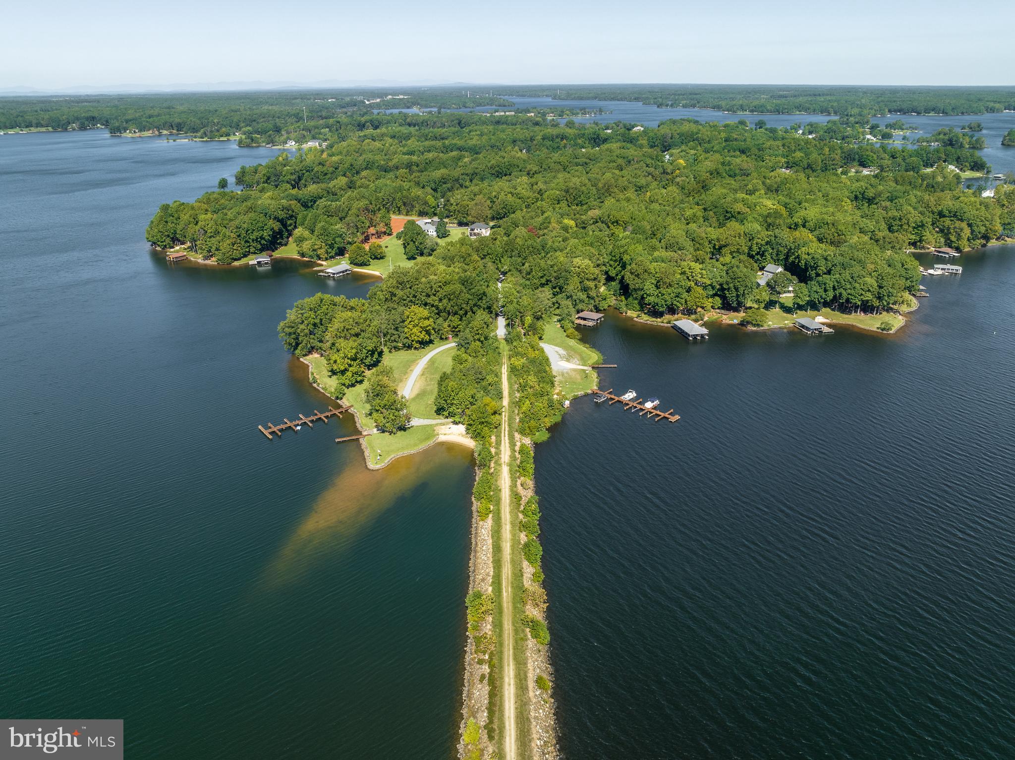 BOTH WATERS ESTATES - Residential