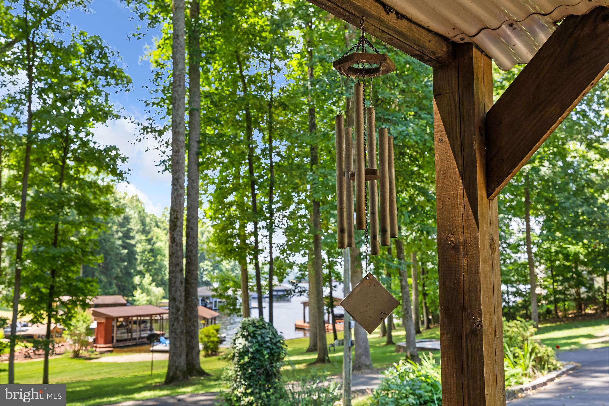 BOTH WATERS ESTATES - Residential