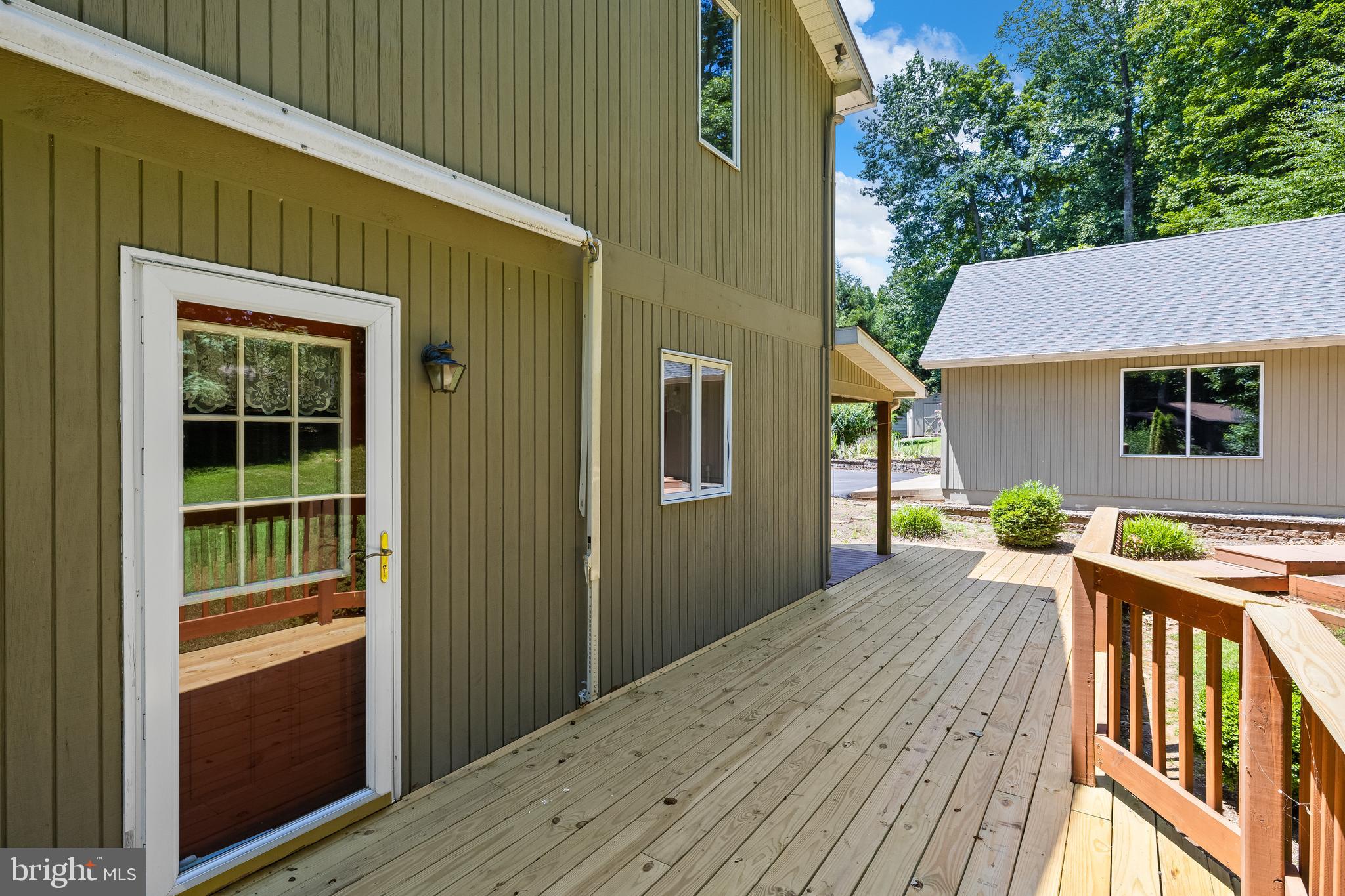 BOTH WATERS ESTATES - Residential