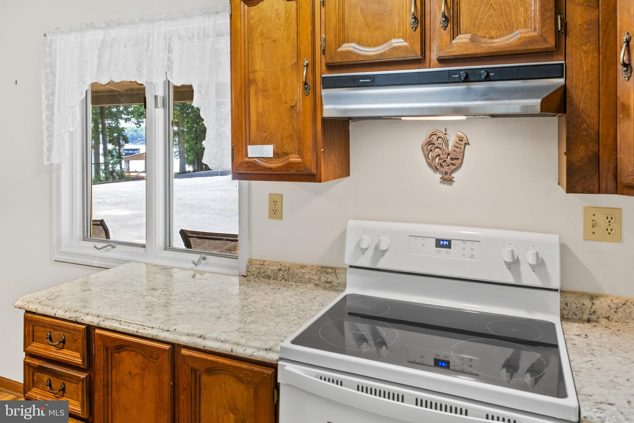 BOTH WATERS ESTATES - Residential