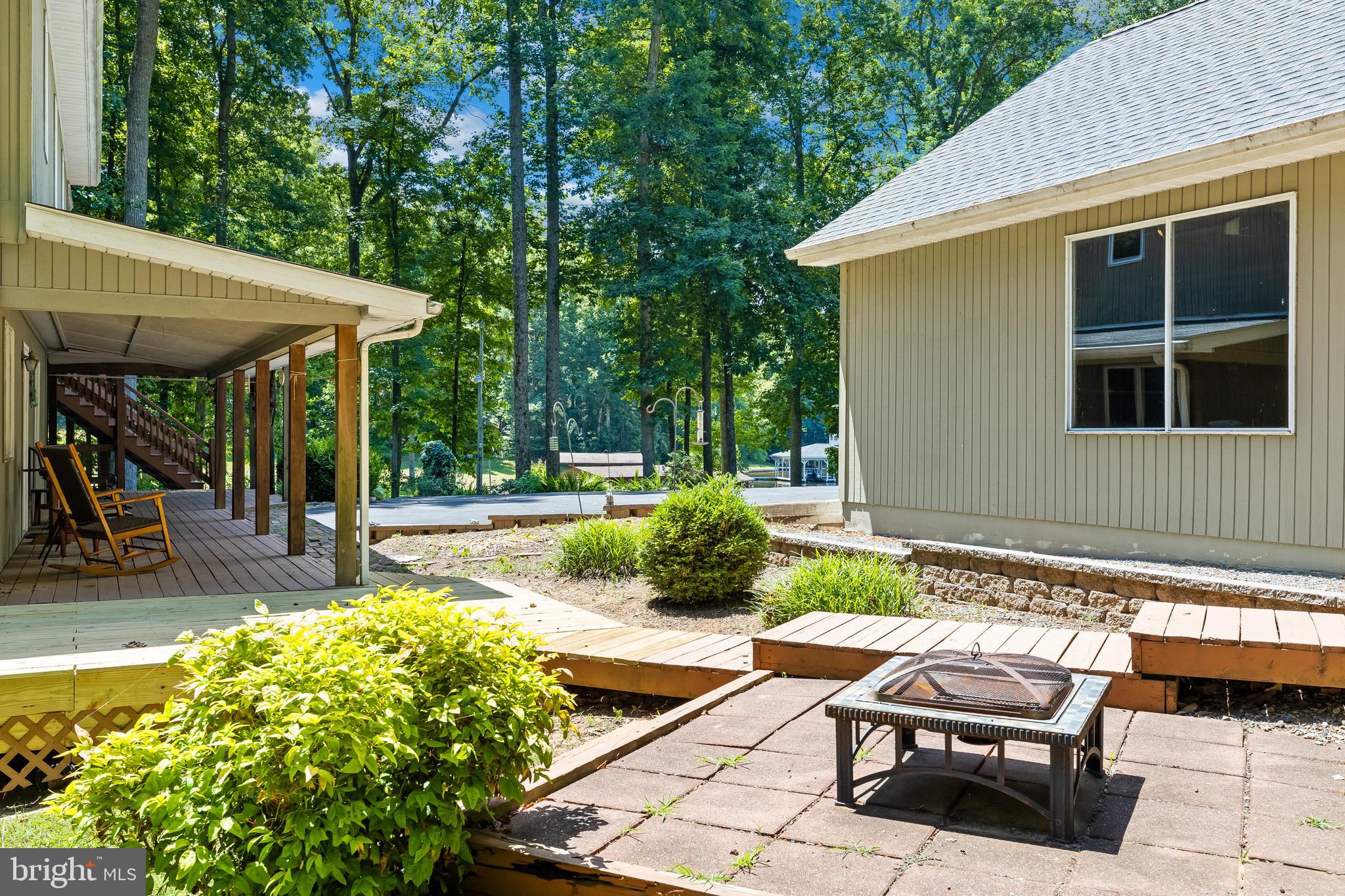 BOTH WATERS ESTATES - Residential