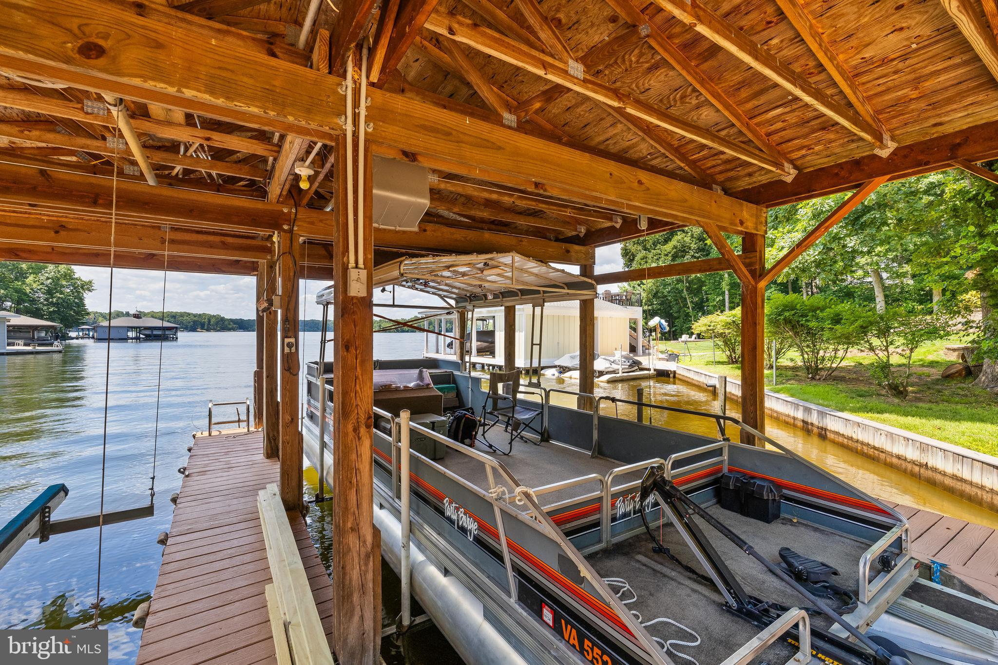 BOTH WATERS ESTATES - Residential