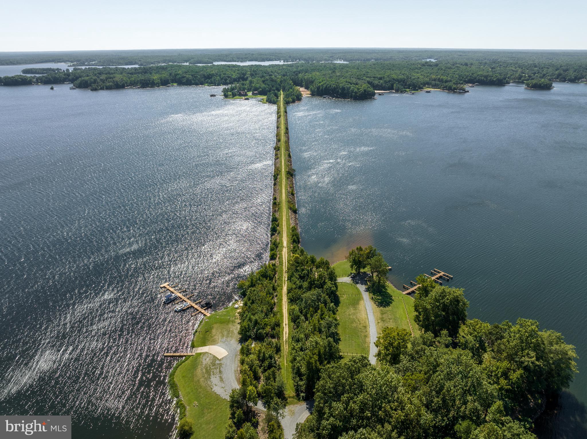 BOTH WATERS ESTATES - Residential