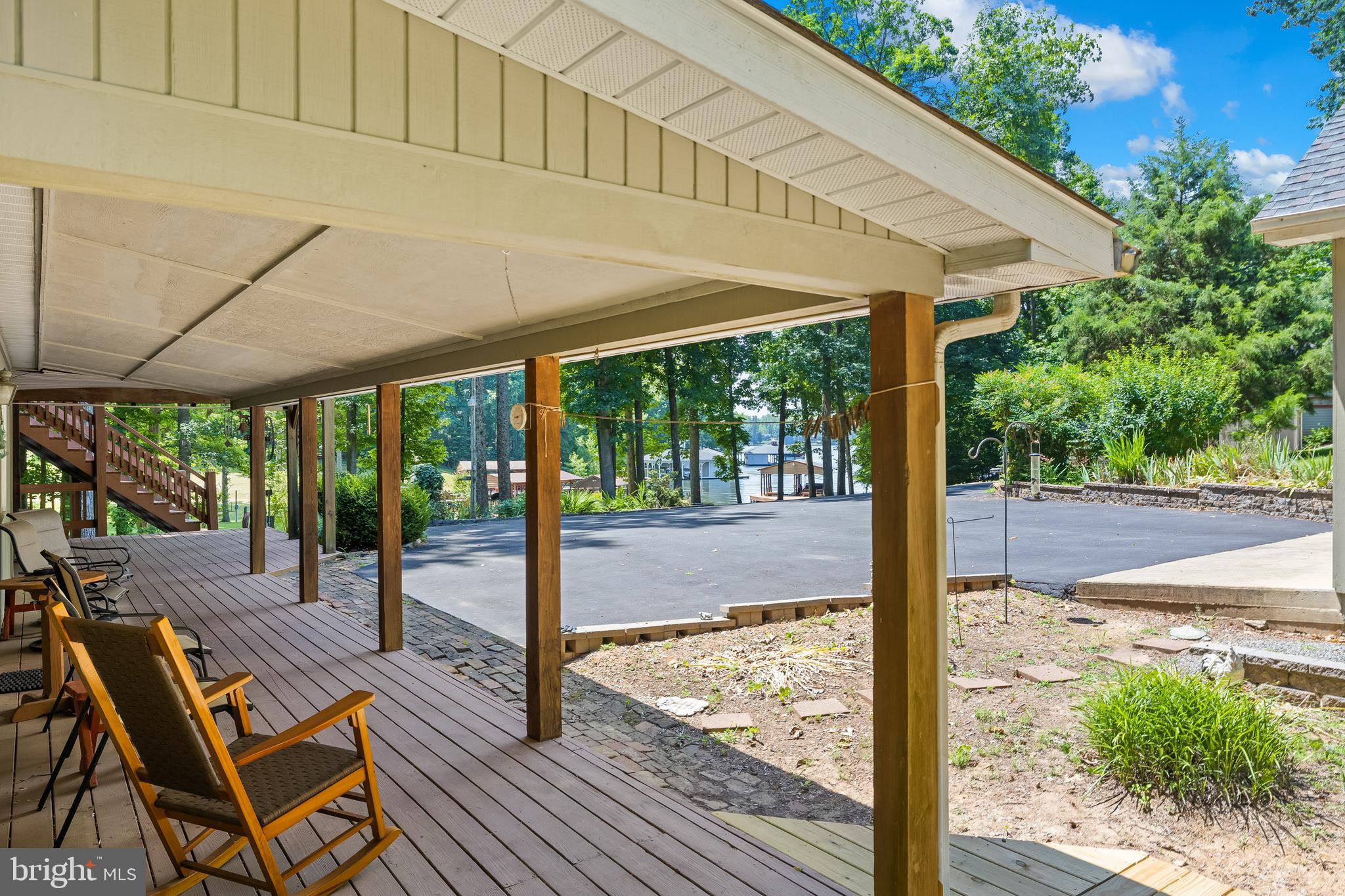 BOTH WATERS ESTATES - Residential