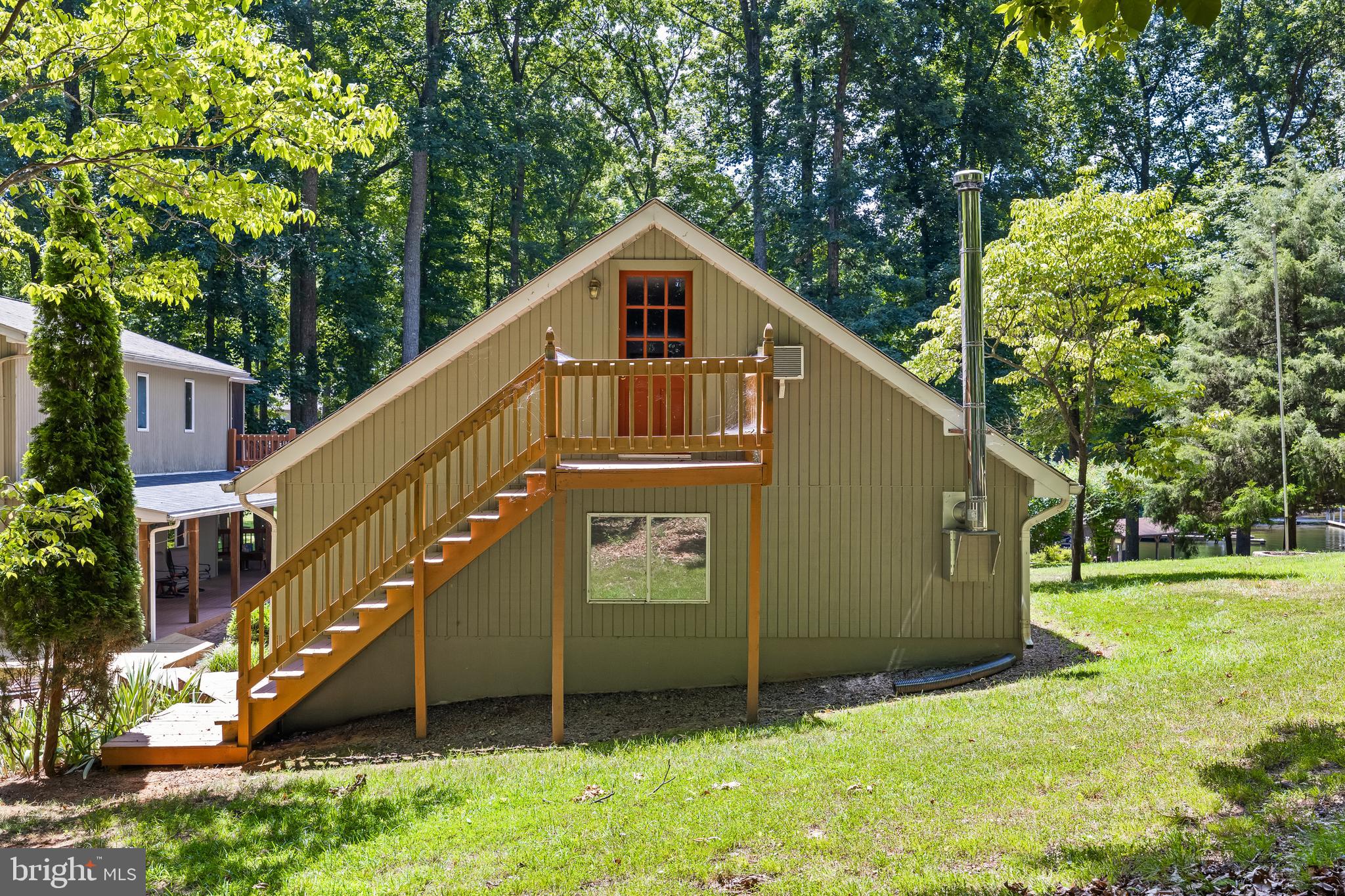 BOTH WATERS ESTATES - Residential