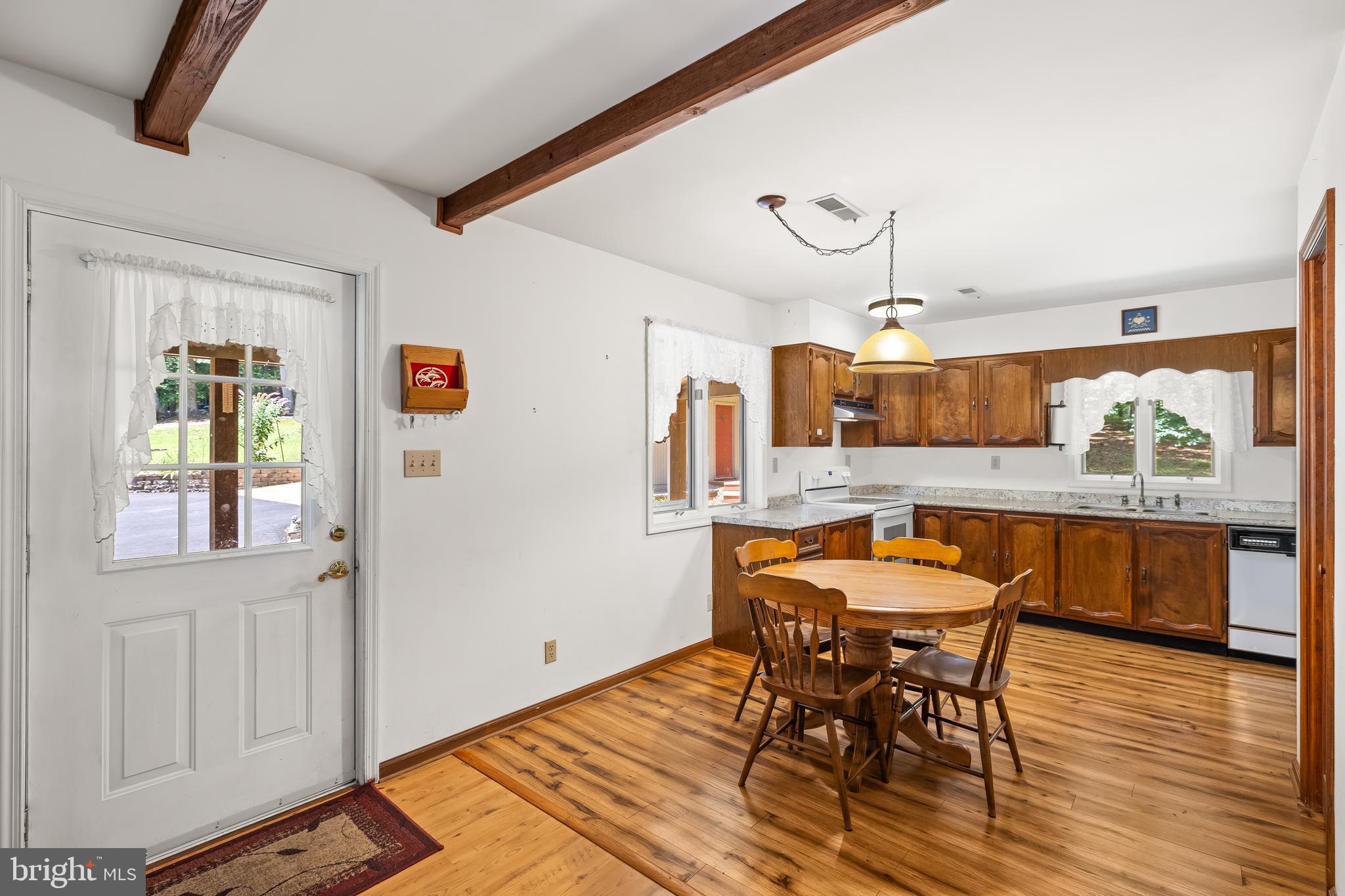 BOTH WATERS ESTATES - Residential