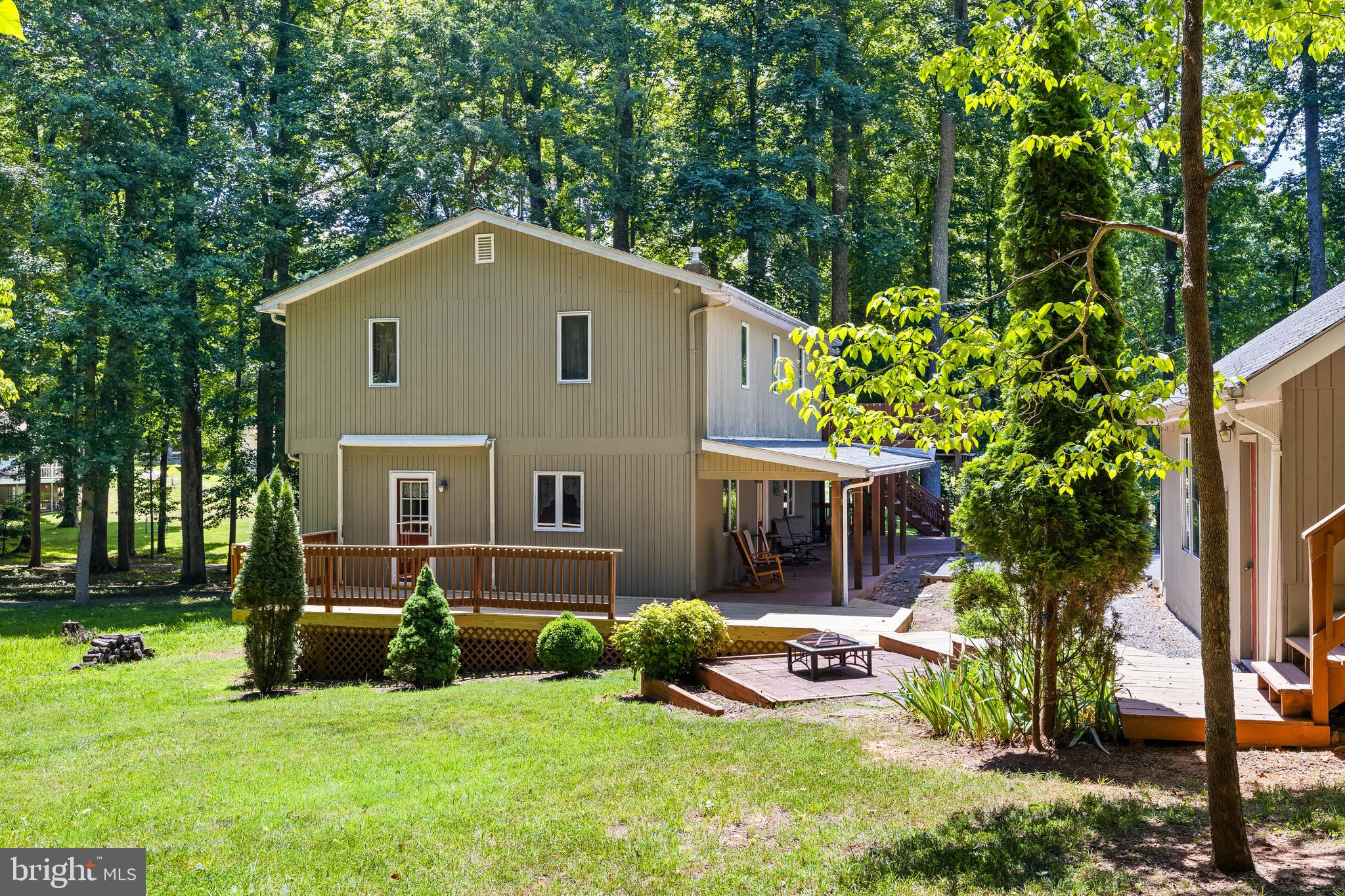 BOTH WATERS ESTATES - Residential