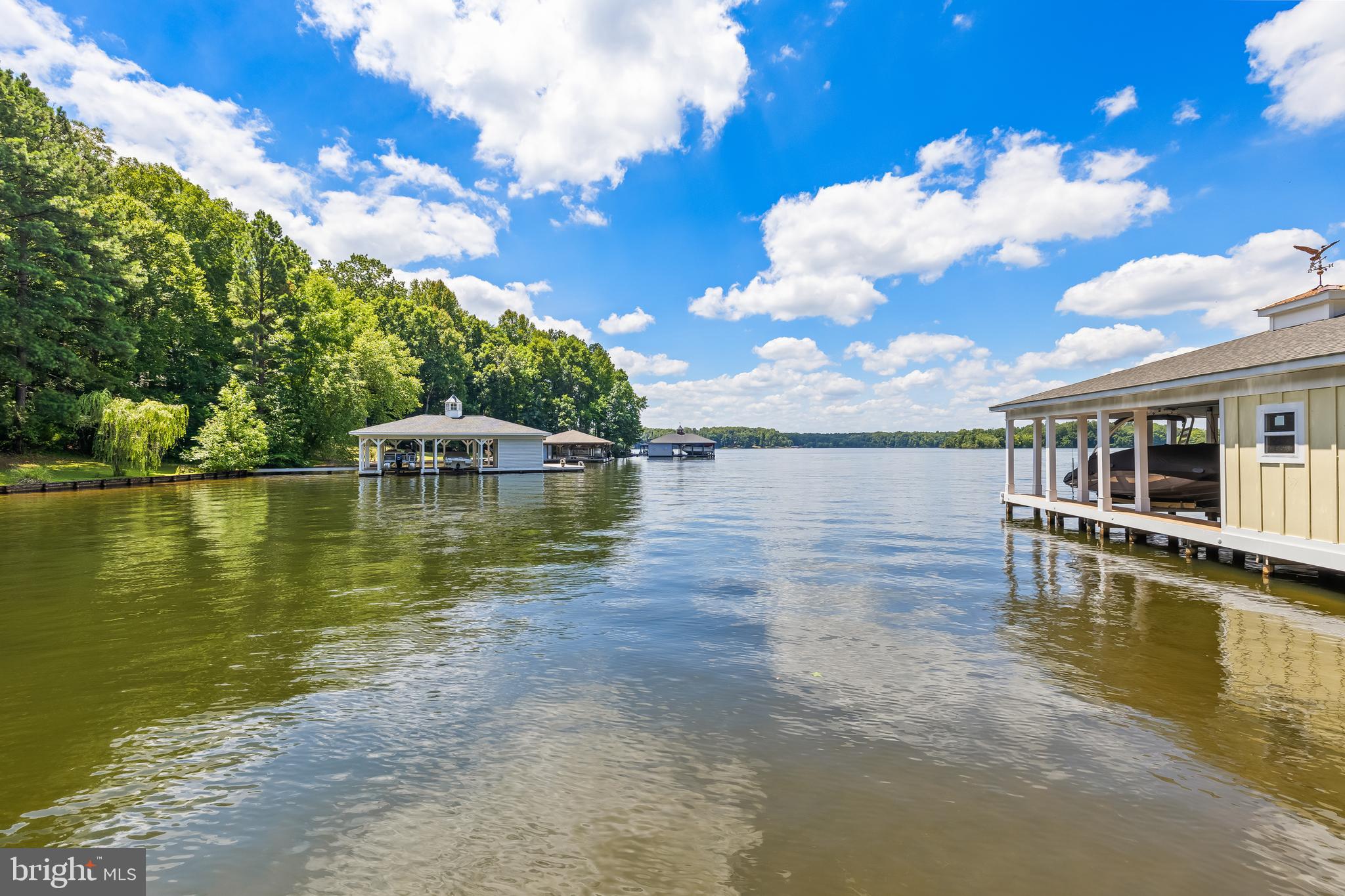 BOTH WATERS ESTATES - Residential