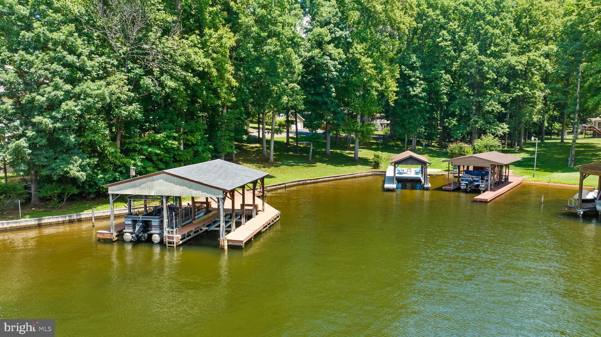 BOTH WATERS ESTATES - Residential