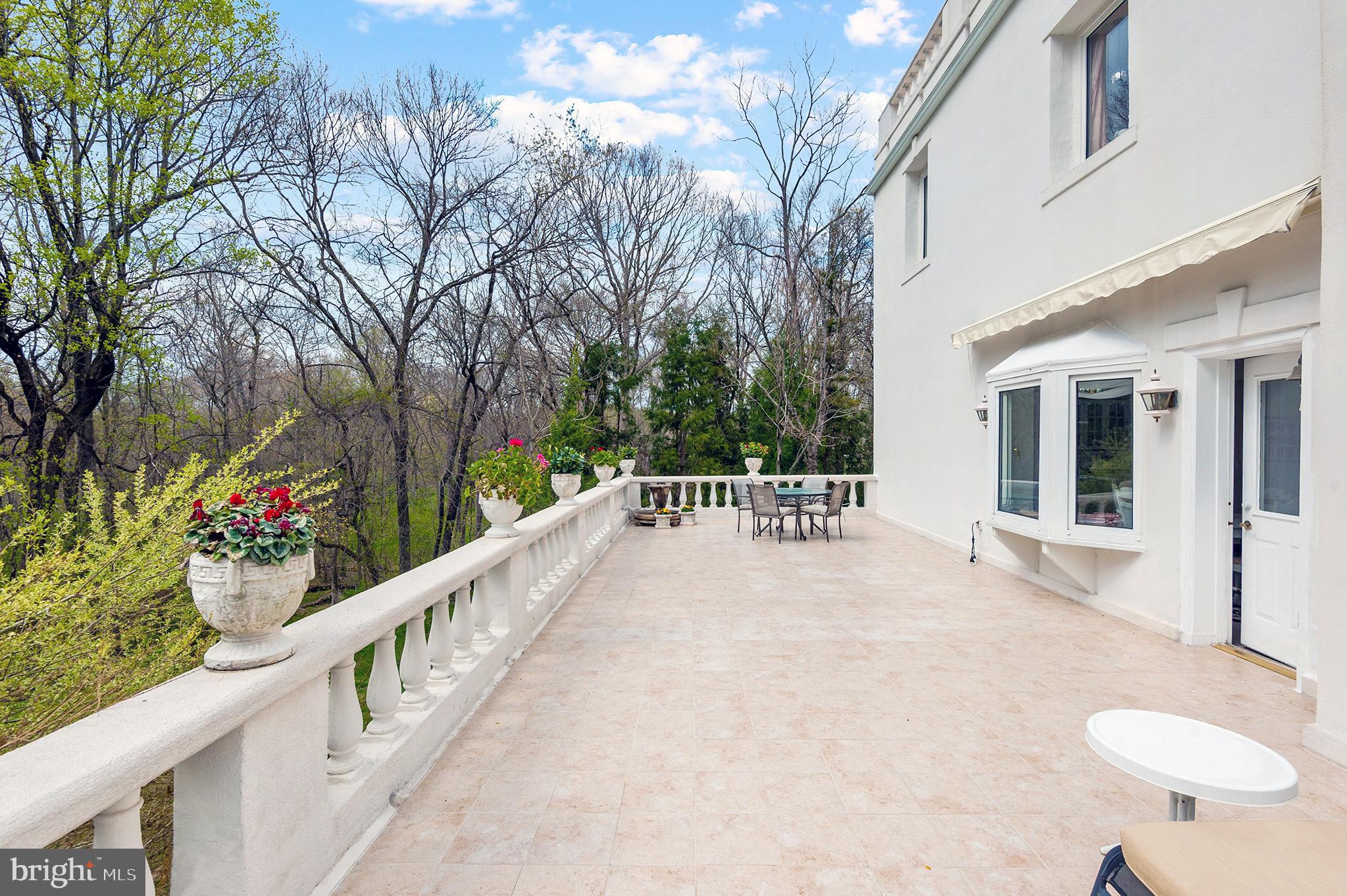 TAYLOR SPENCER - Residential