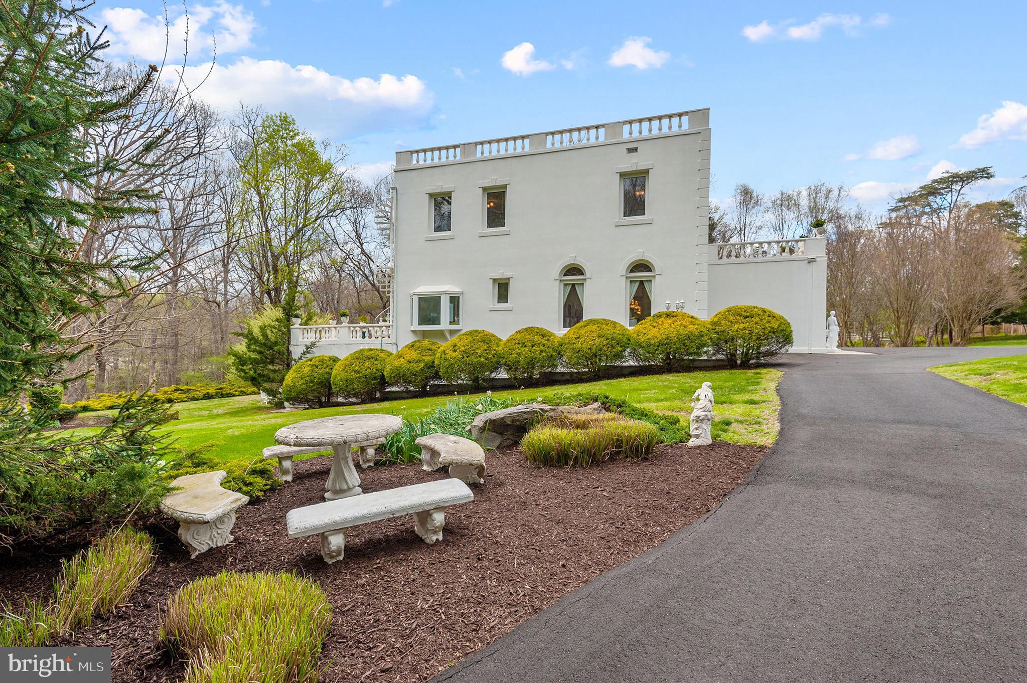 TAYLOR SPENCER - Residential