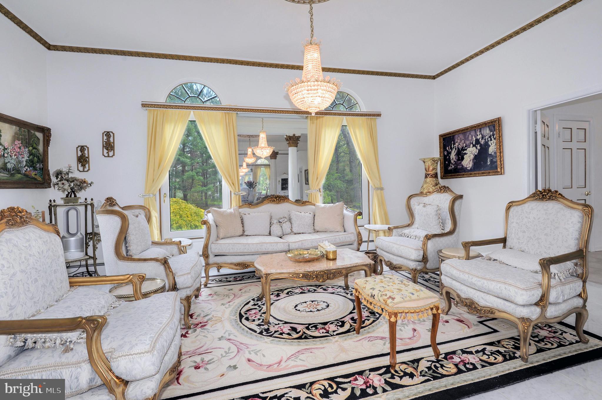 TAYLOR SPENCER - Residential