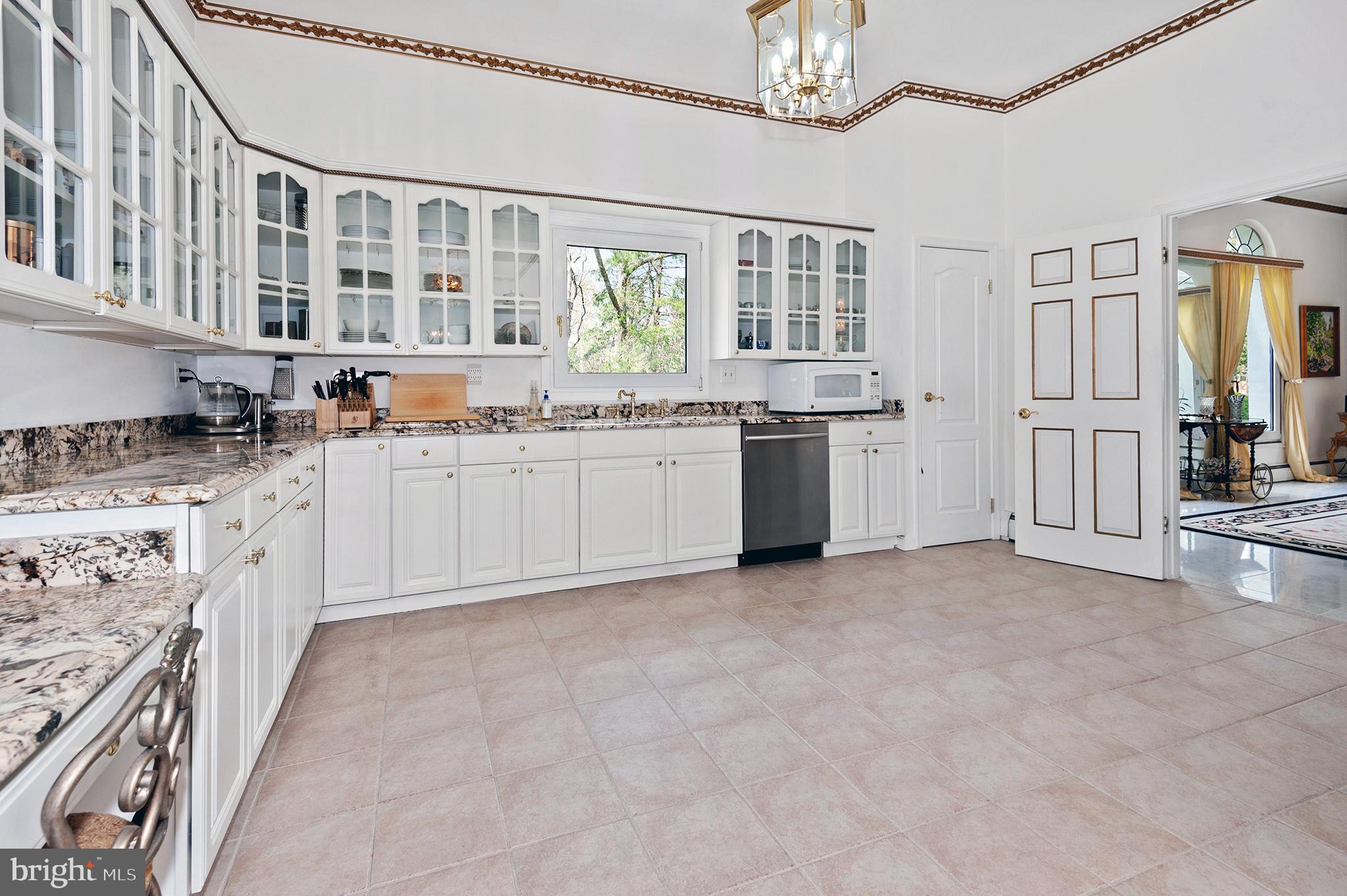 TAYLOR SPENCER - Residential