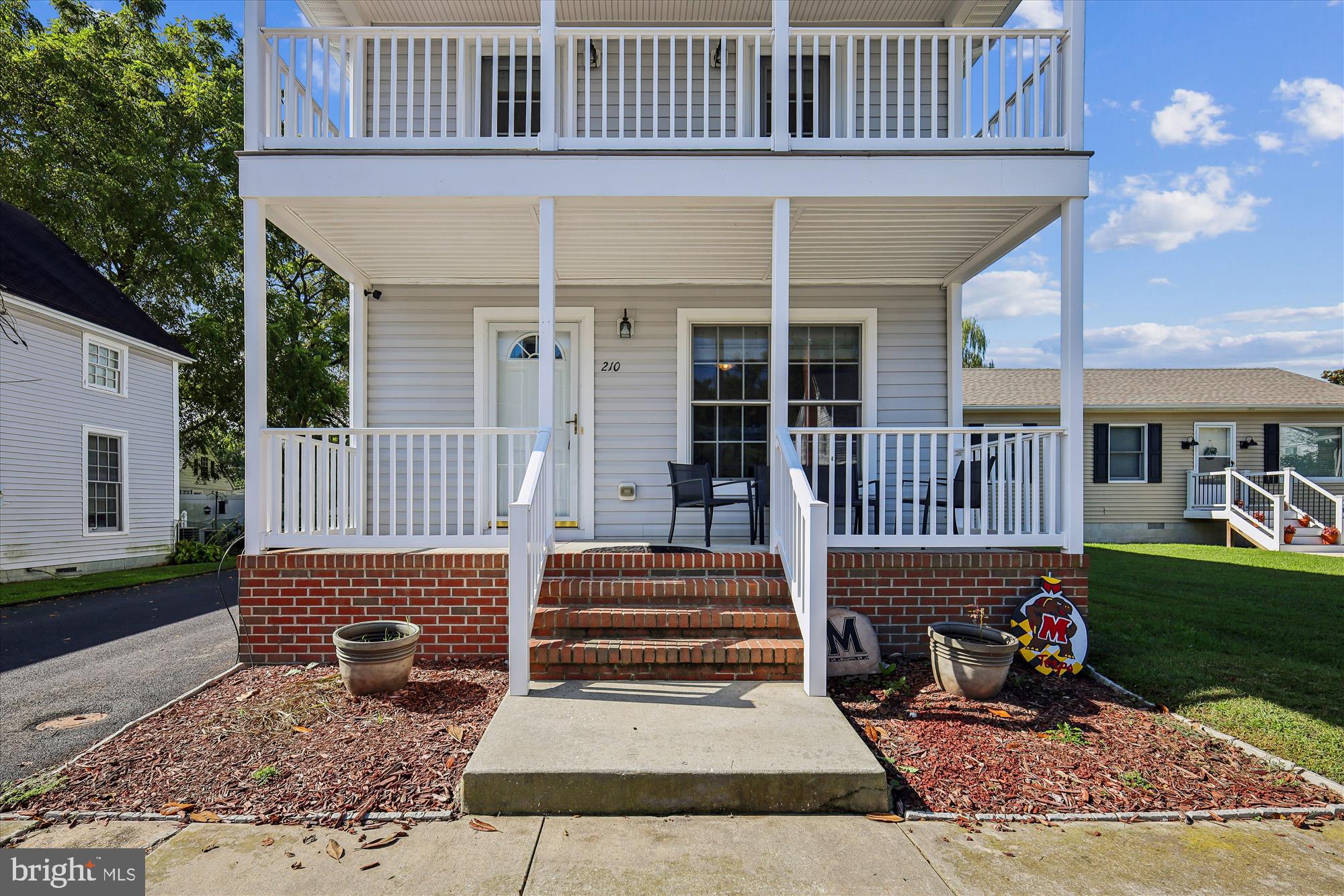 210 RACE STREET