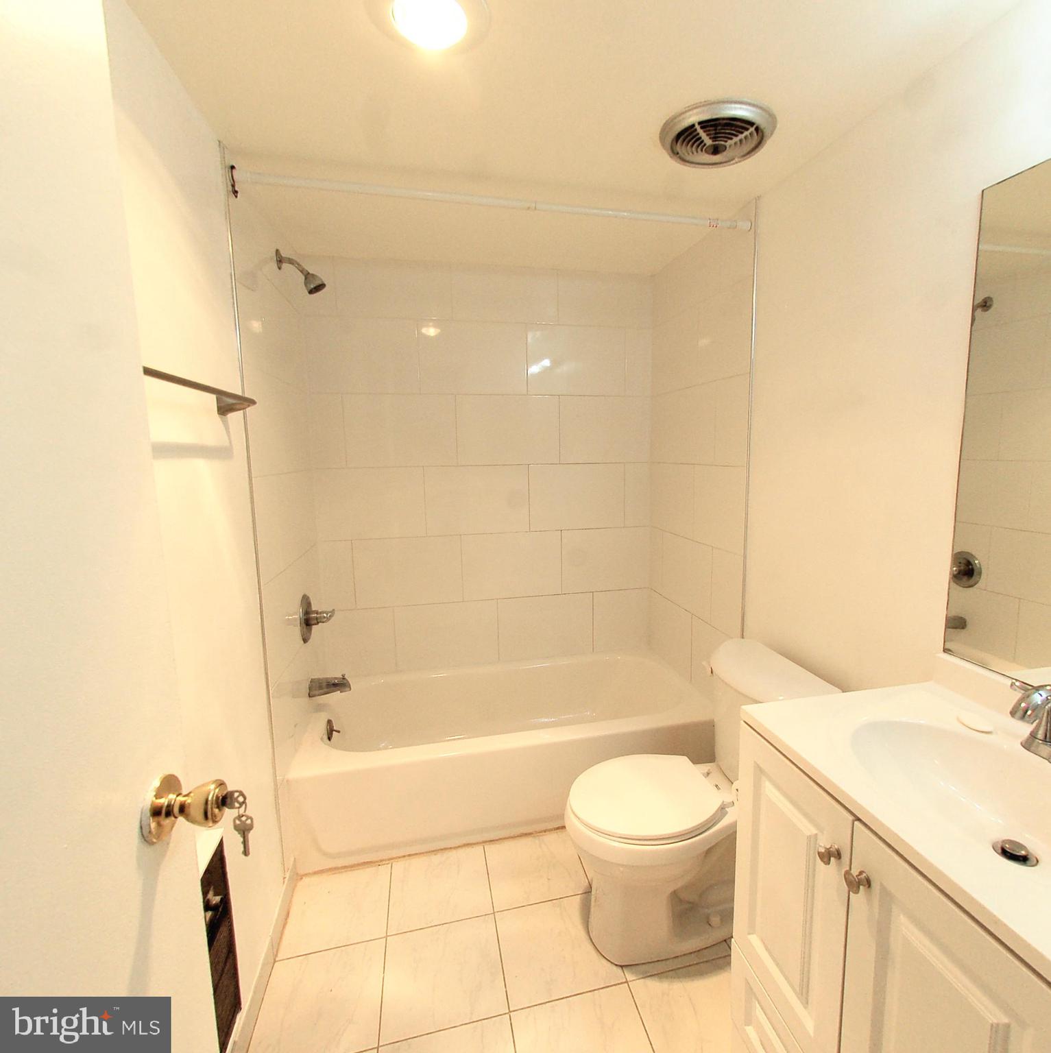 LOGAN CIRCLE - Residential Lease
