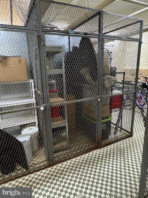 COLONIAL VILLAGE - Residential Lease