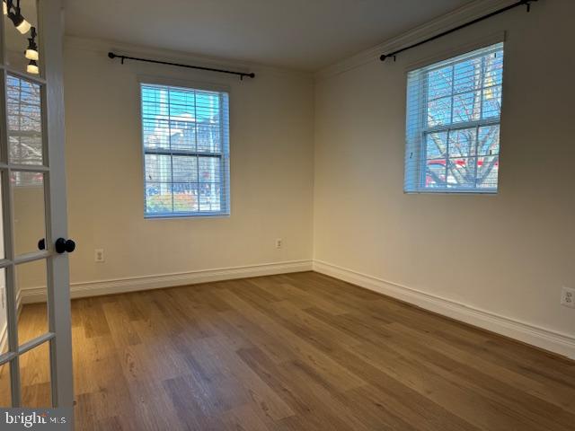 COLONIAL VILLAGE - Residential Lease