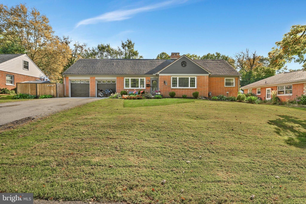 Photo of 1728 Wheatland Avenue, LANCASTER, PA 17603 (MLS # PALA2096678)