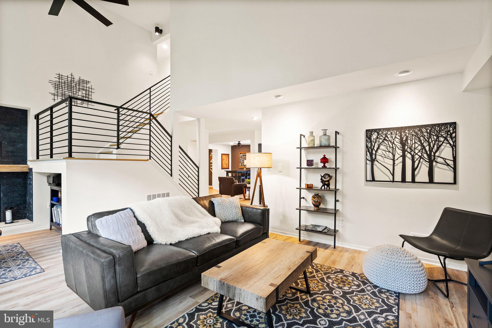 RESTON - Residential Lease