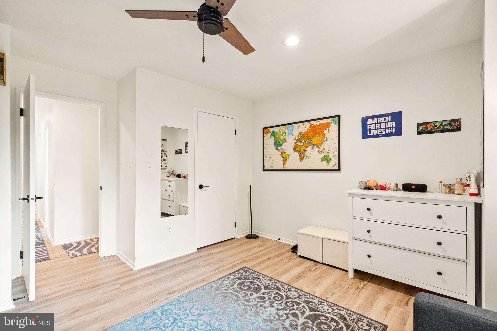 RESTON - Residential Lease