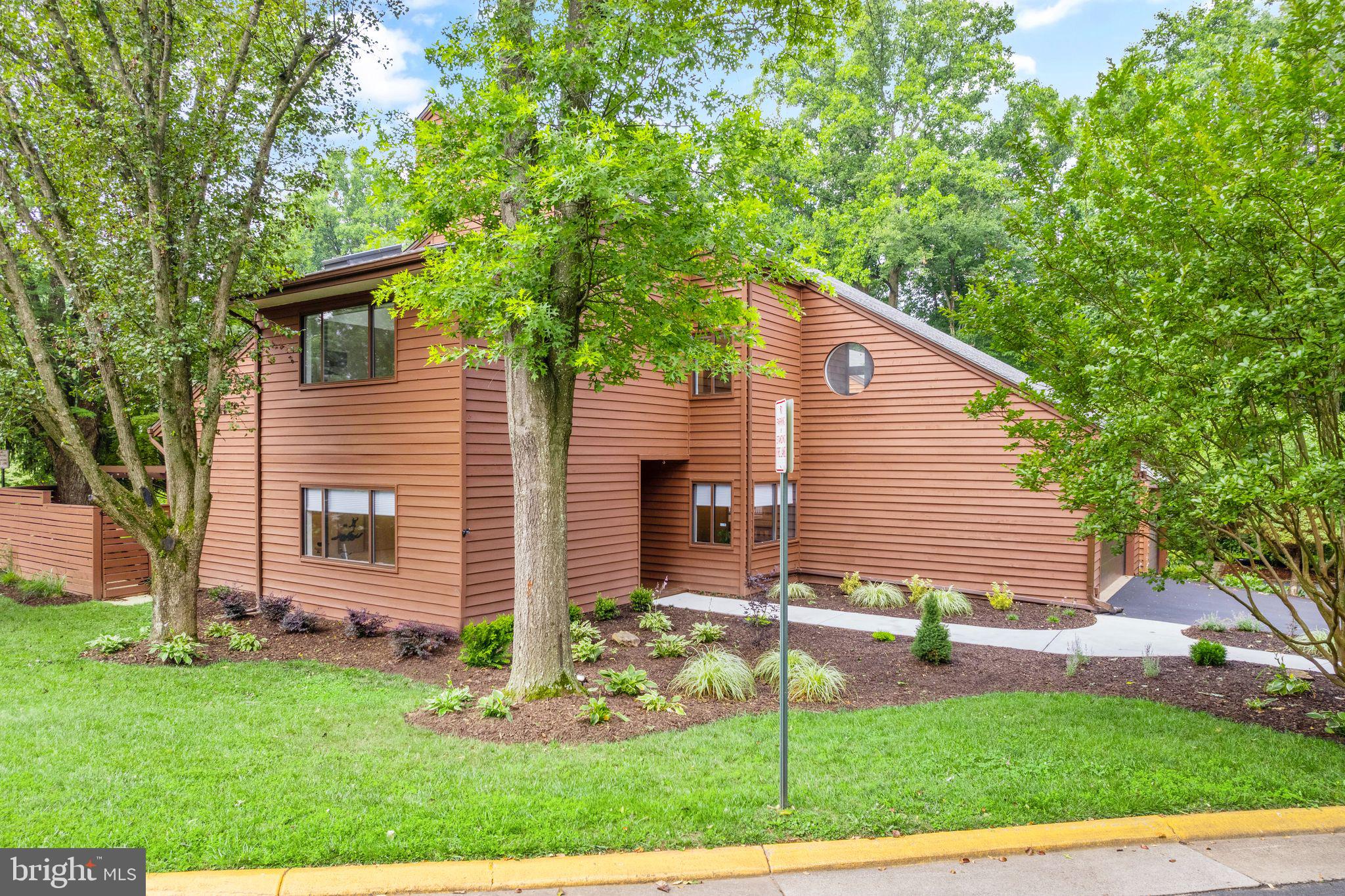 RESTON - Residential Lease