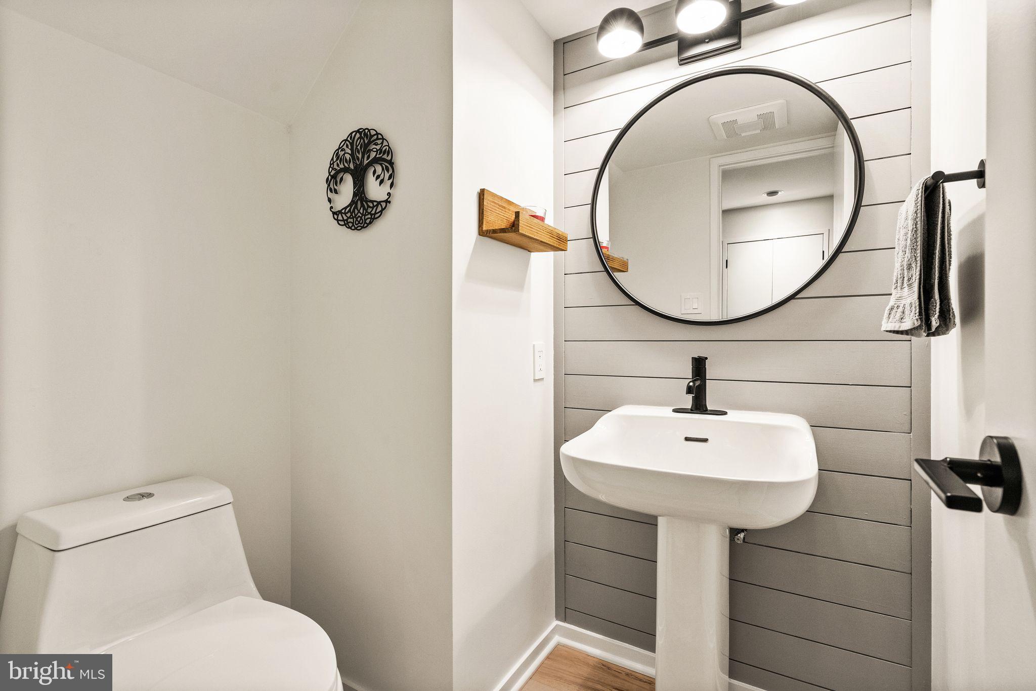 RESTON - Residential Lease