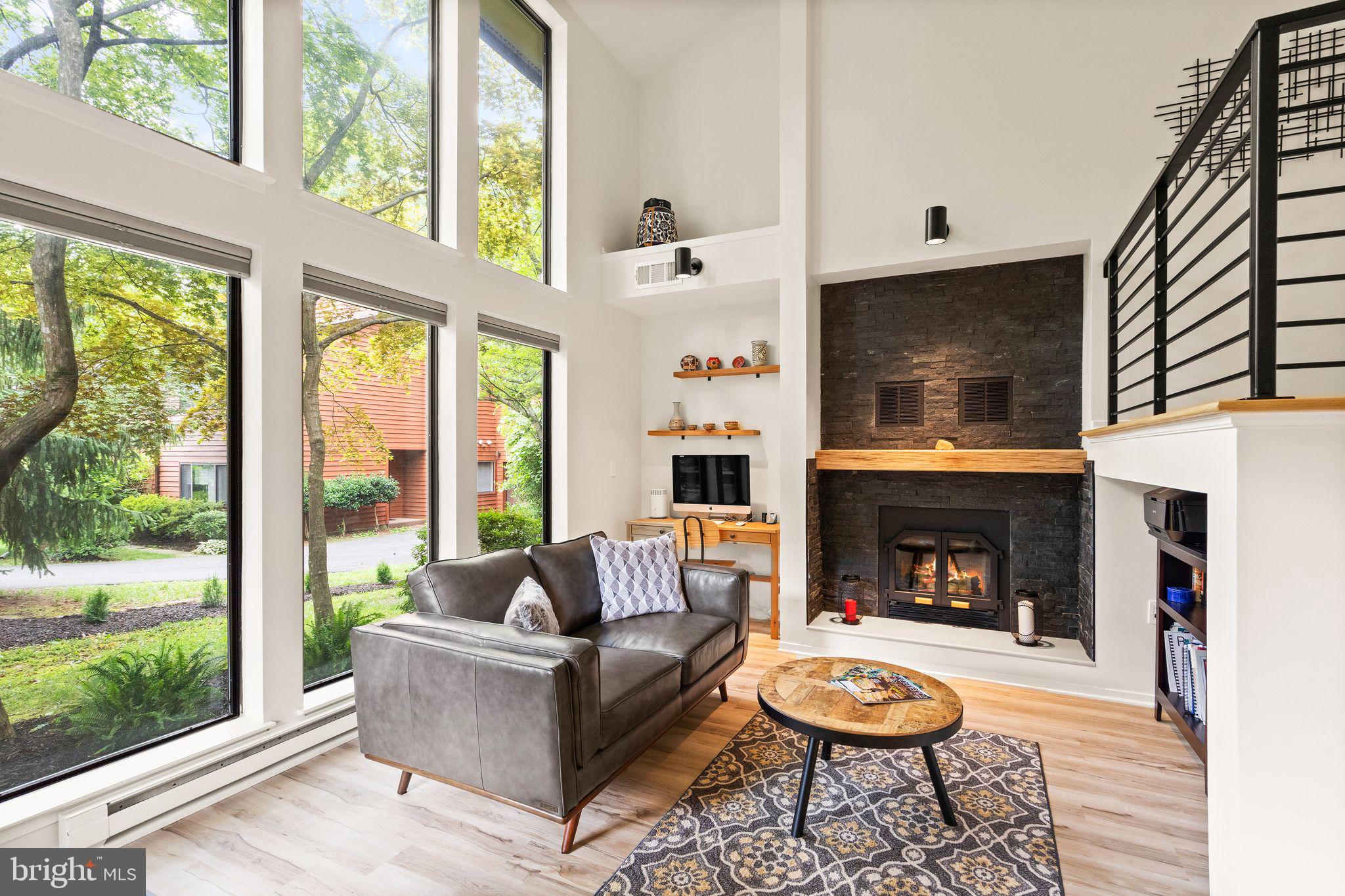 RESTON - Residential Lease