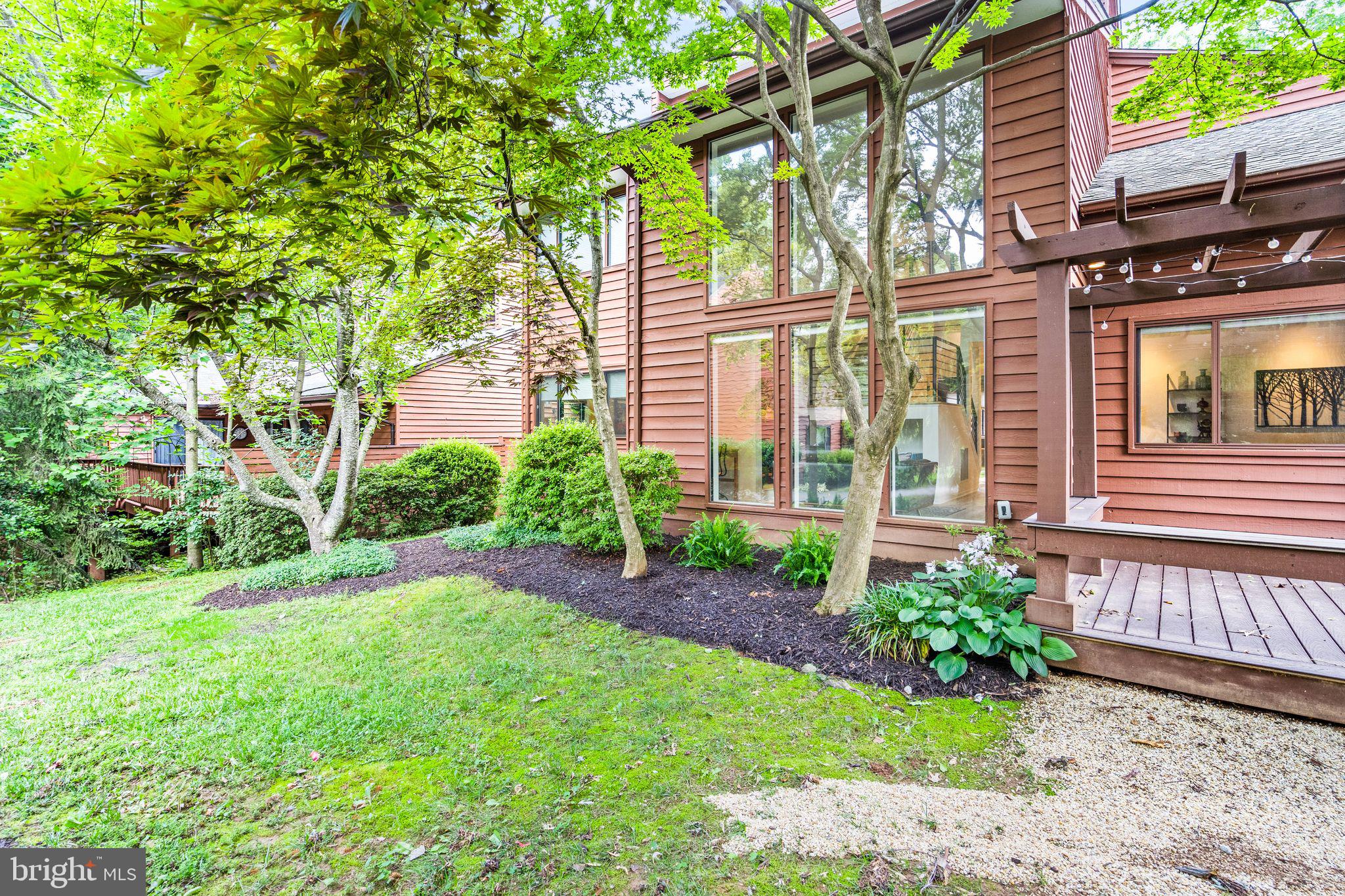 RESTON - Residential Lease