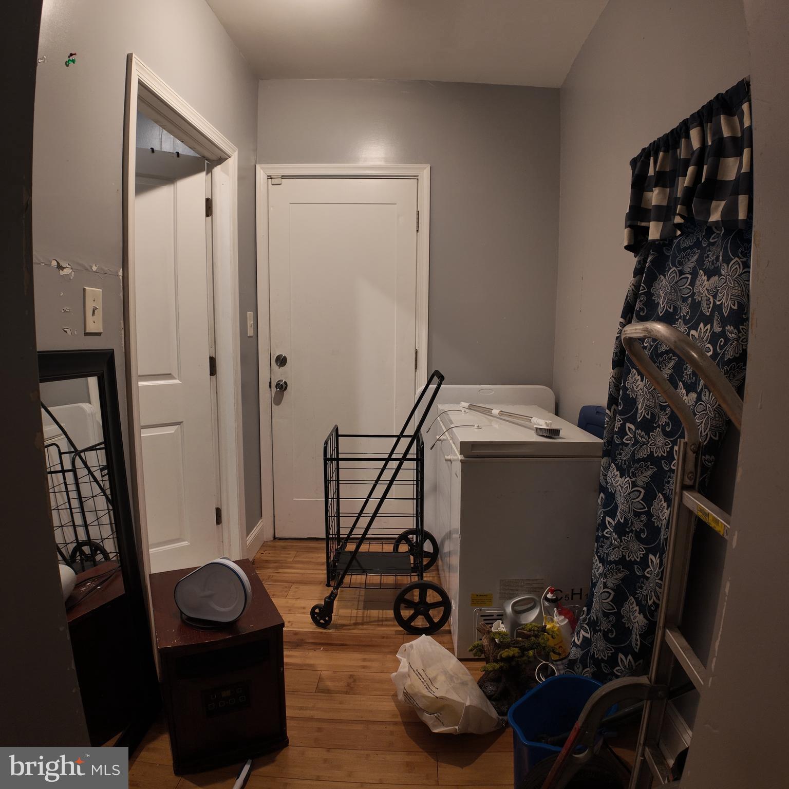 WEST PHILADELPHIA - Residential