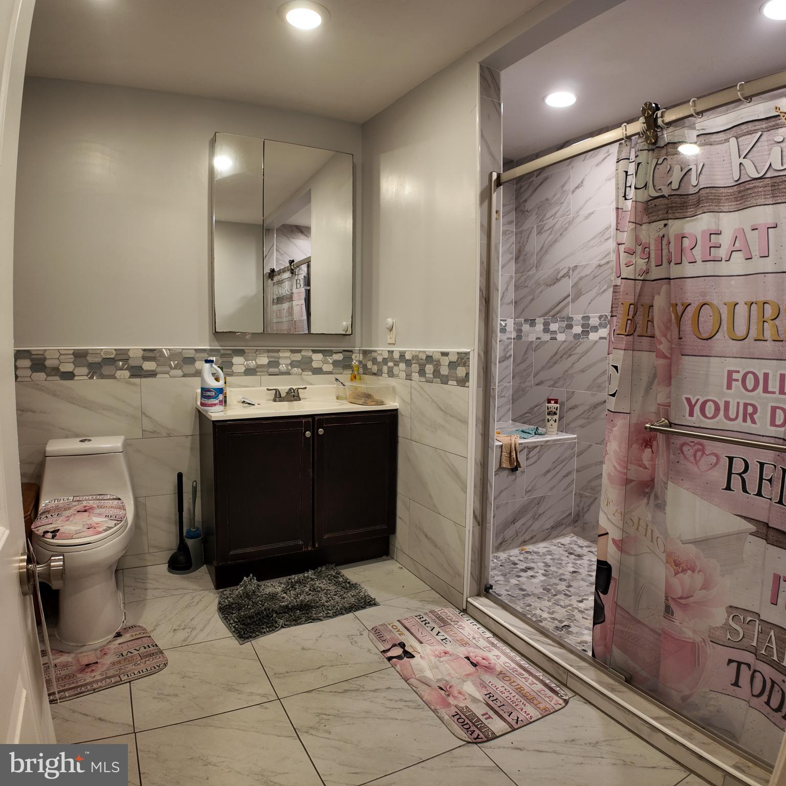 WEST PHILADELPHIA - Residential