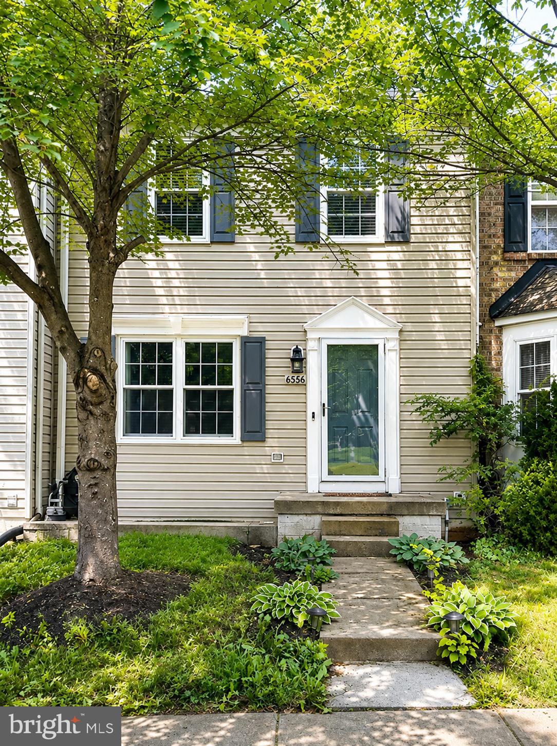 6556 RIDGEBORNE DRIVE