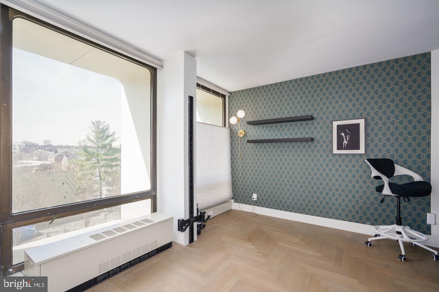 SOCIETY HILL - Residential